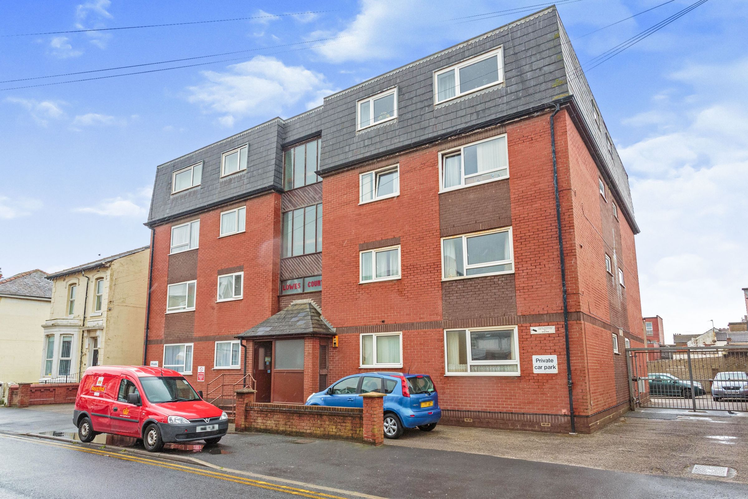 1 bed flat for sale in Lowes Court, 39 Shaw Road, Blackpool, Lancashire FY1 Zoopla