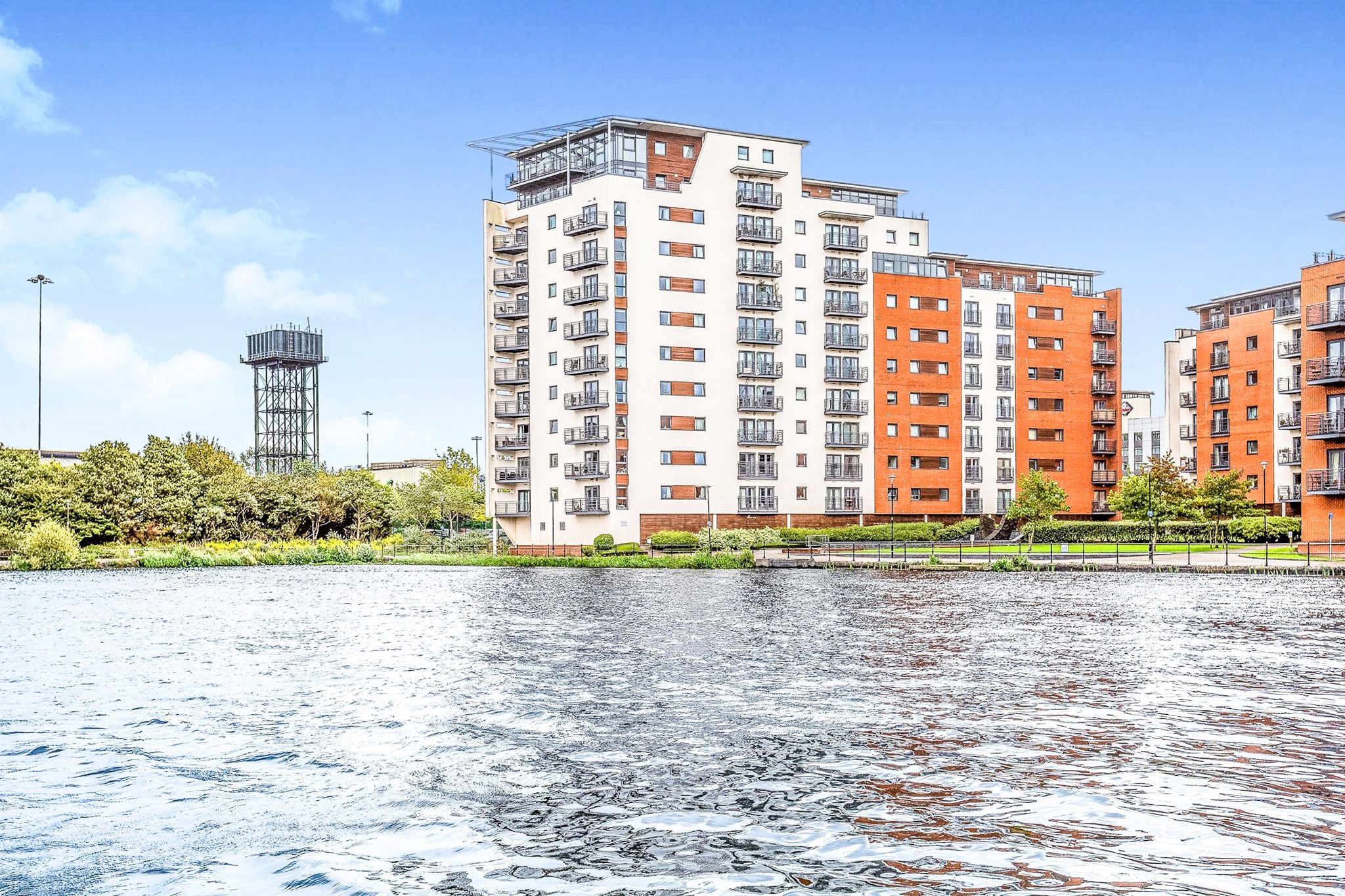 2 bed flat for sale in Galleon Way, Cardiff CF10 Zoopla