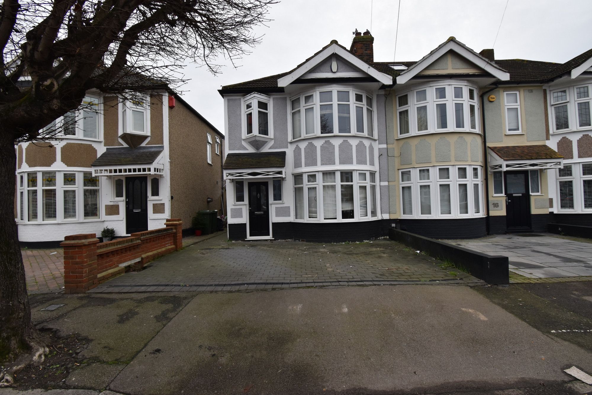 3 bed end terrace house to rent in Cedar Road, Hornchurch RM12 Zoopla