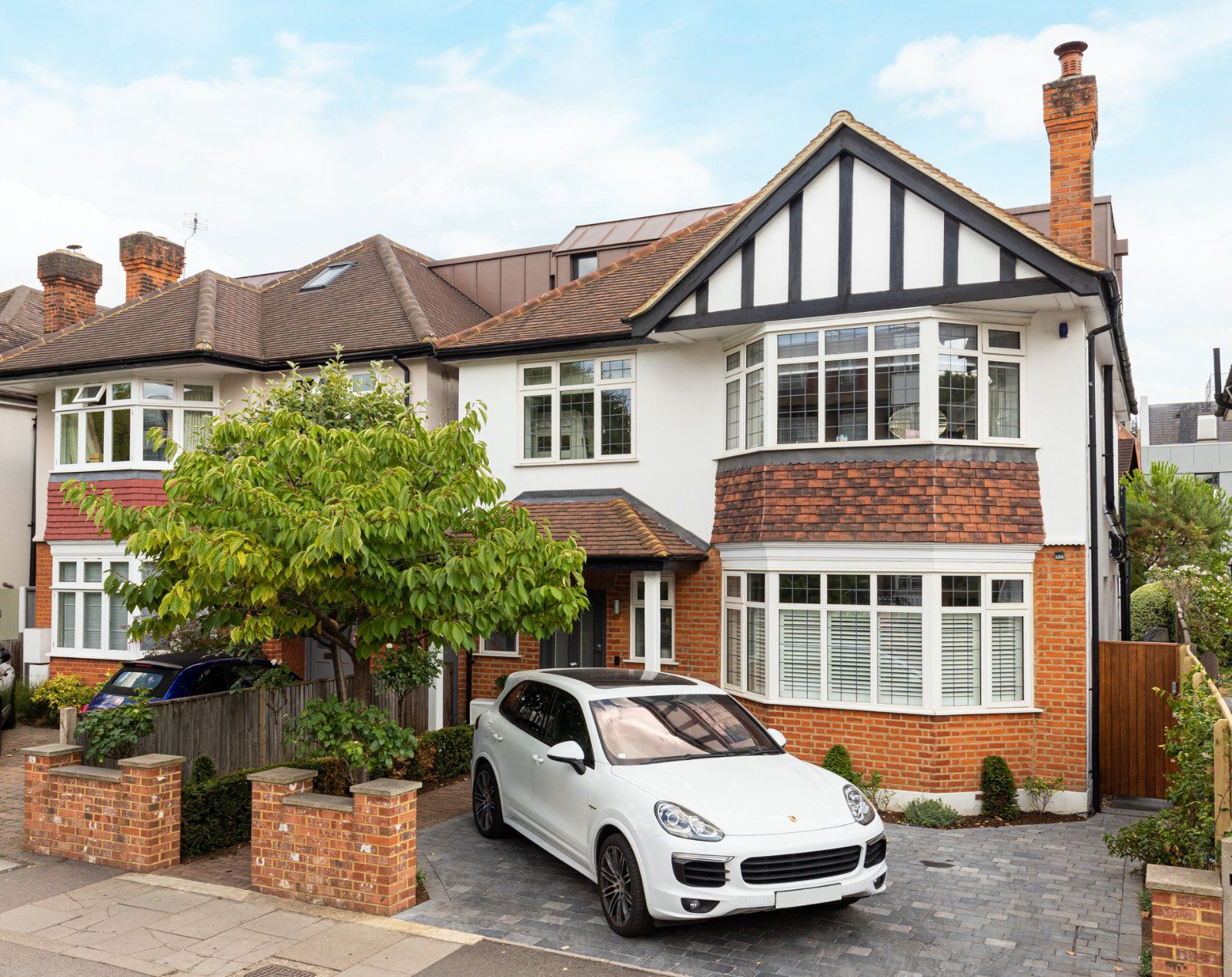 5 bed detached house for sale in Woodside, London SW19 Zoopla