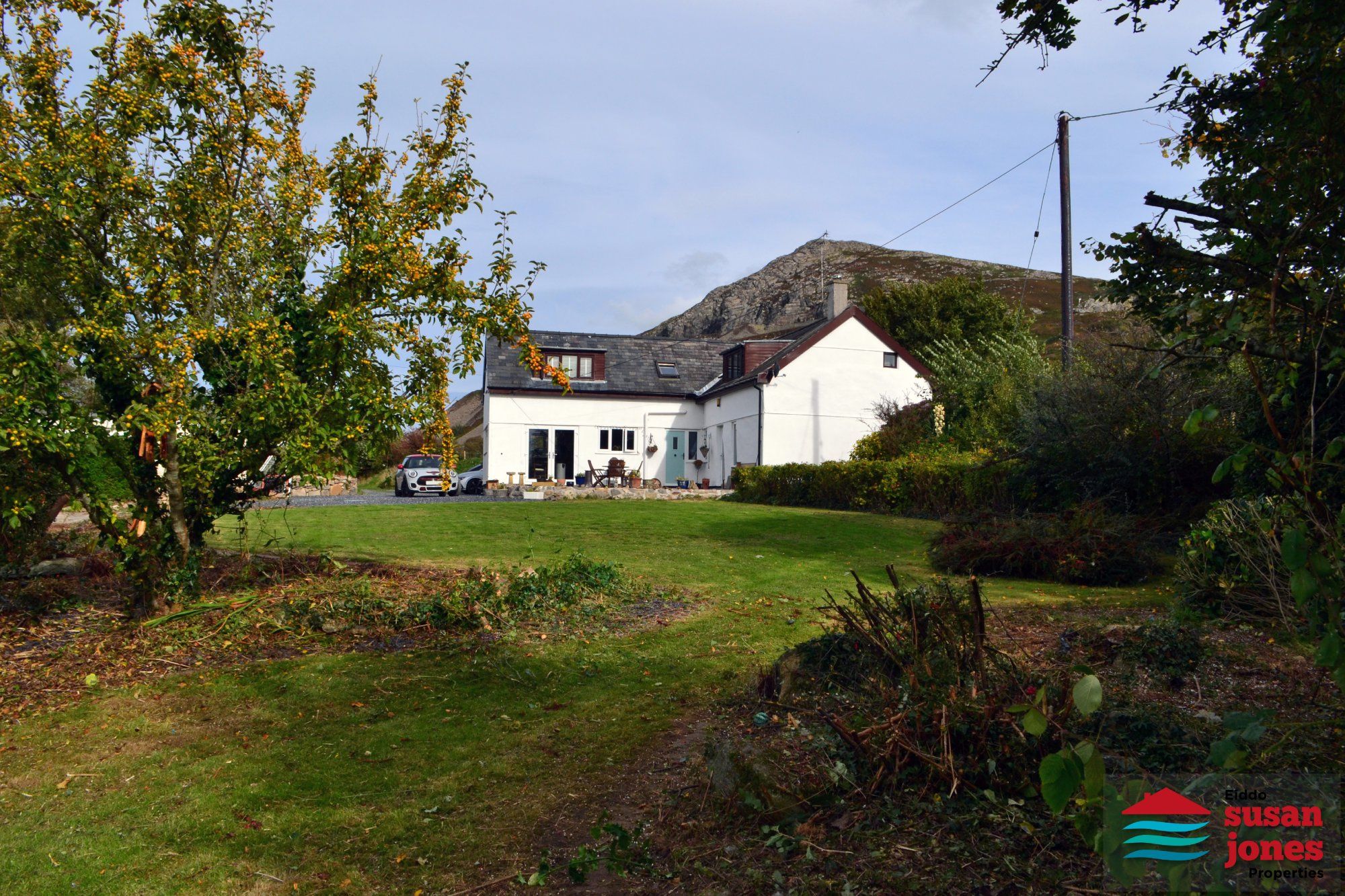 4 bed detached house for sale in Nefyn, Pwllheli LL53 Zoopla