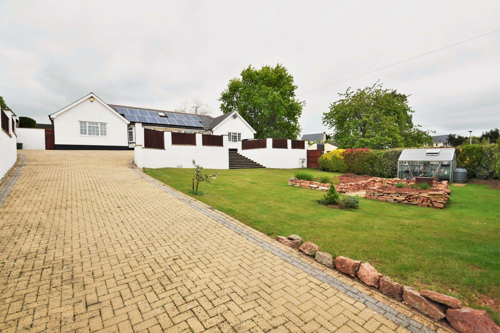 4 bed bungalow for sale in Boobery, Sampford Peverell, Tiverton, Devon