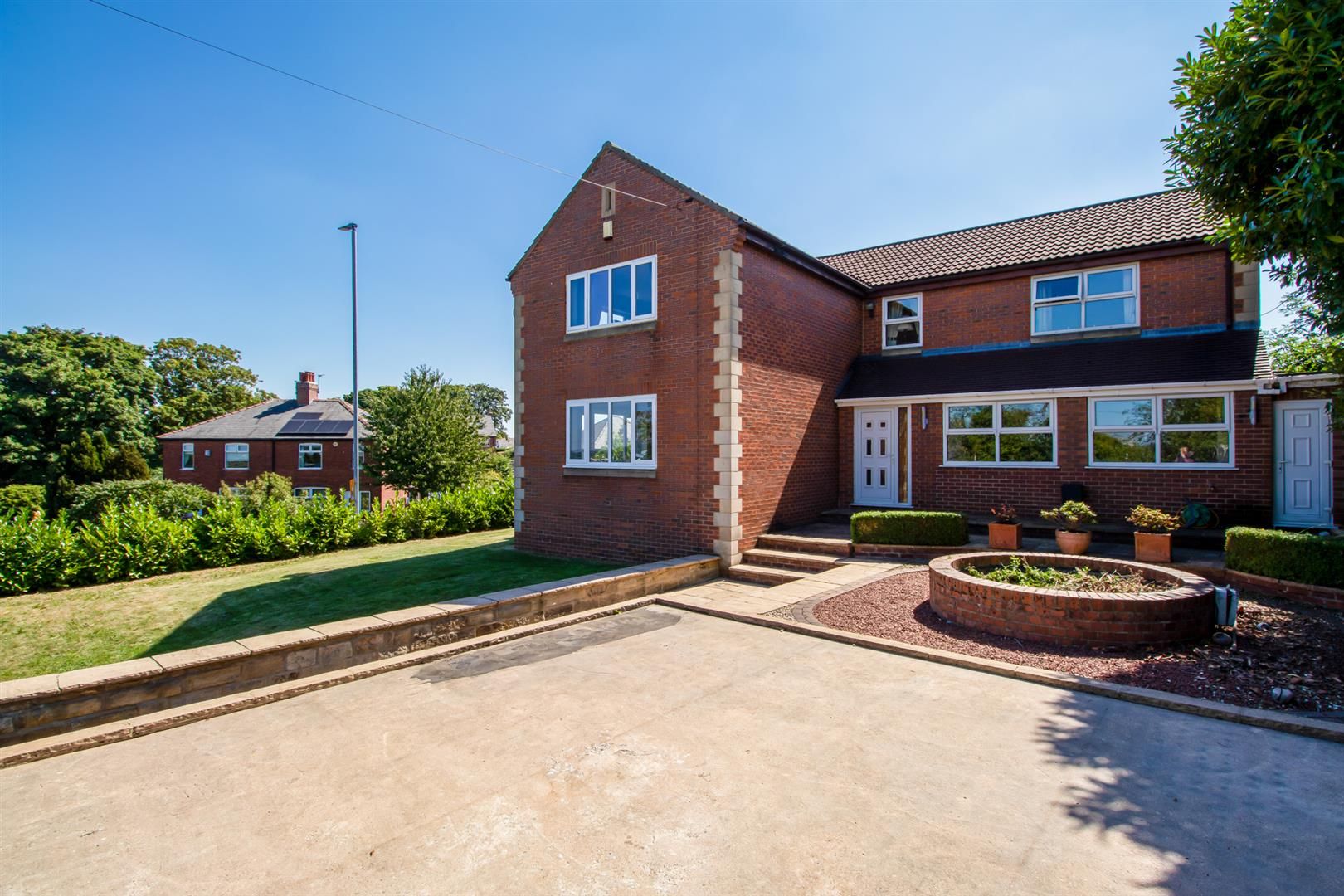 4 bed detached house for sale in Durkar Lane, Crigglestone, Wakefield