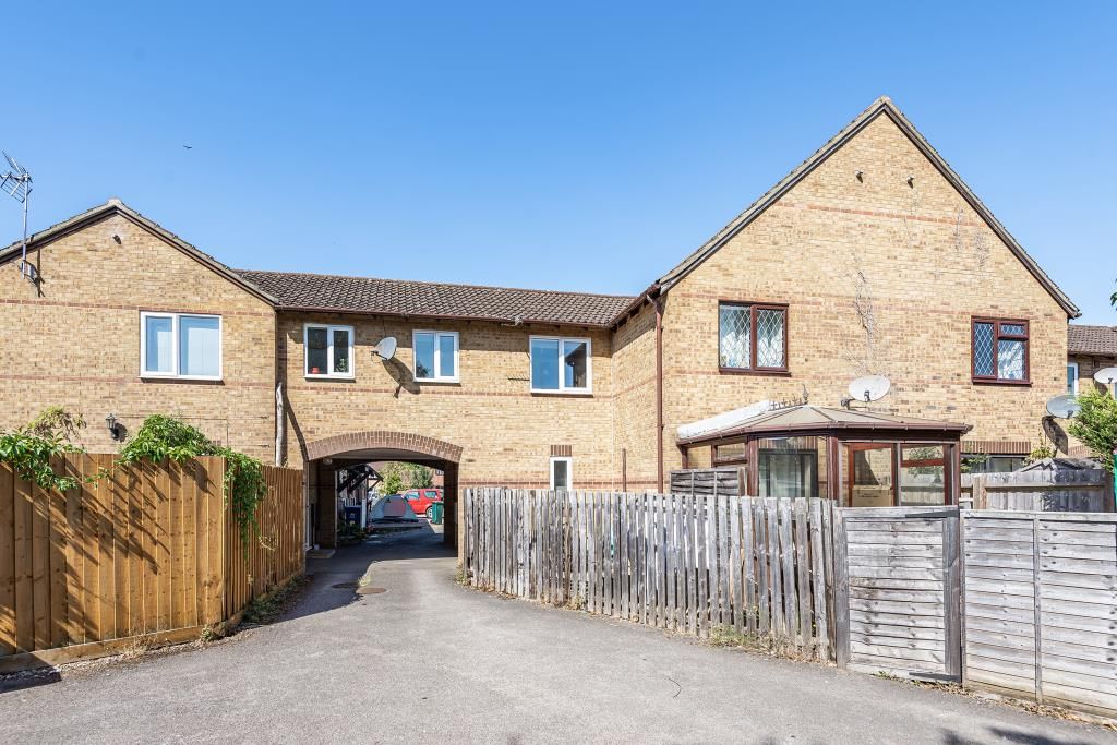 1 bed terraced house for sale in Southwold, Bicester, Oxfordshire OX26