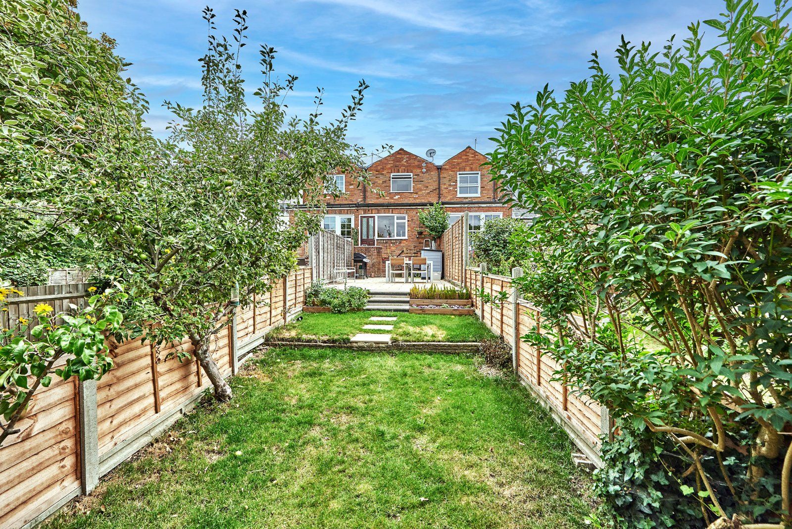 2 bed terraced house for sale in Alma Cut, St. Albans, Hertfordshire