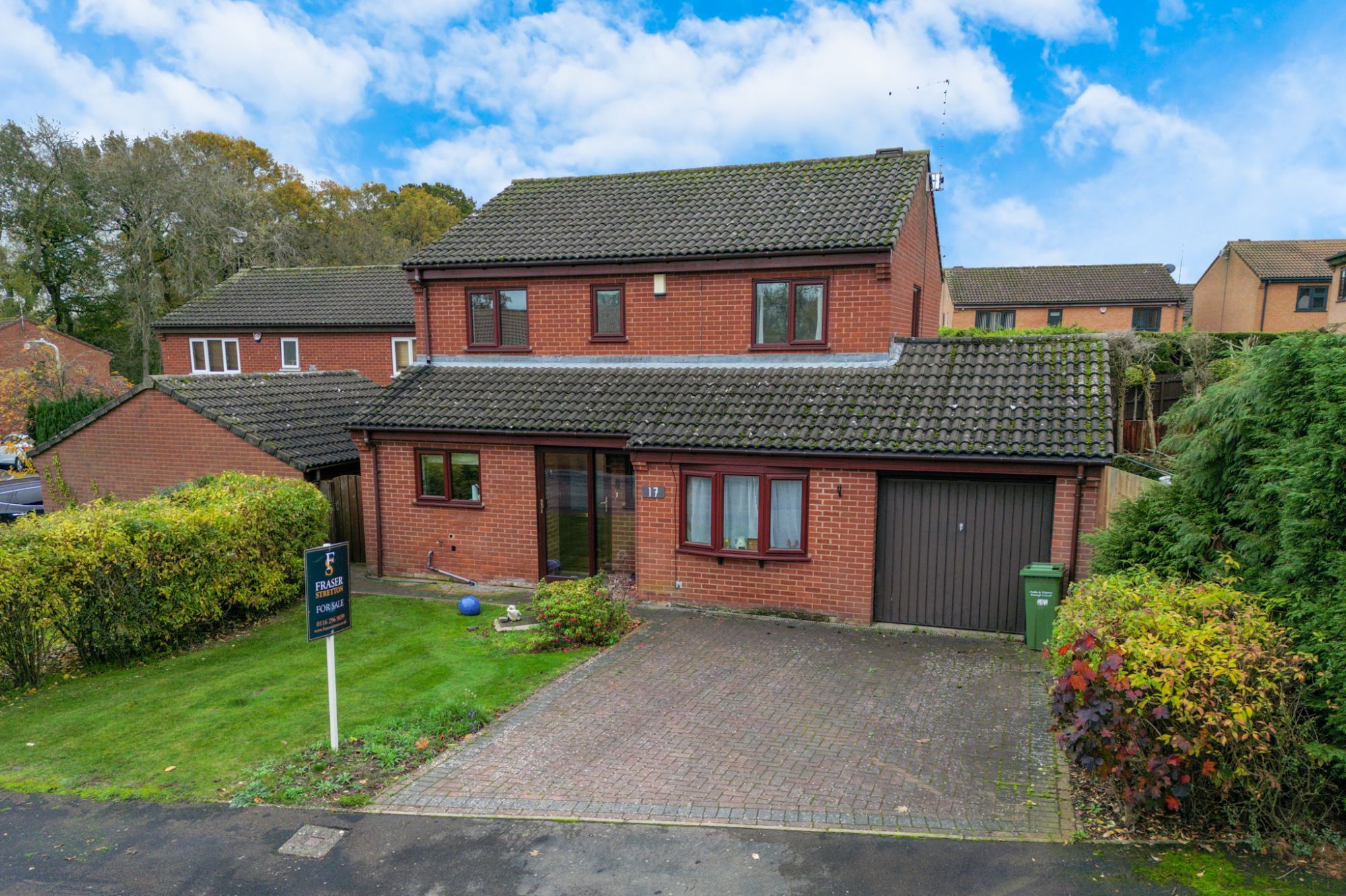 4 bed detached house for sale in Tynedale Close, Oadby, Leicestershire