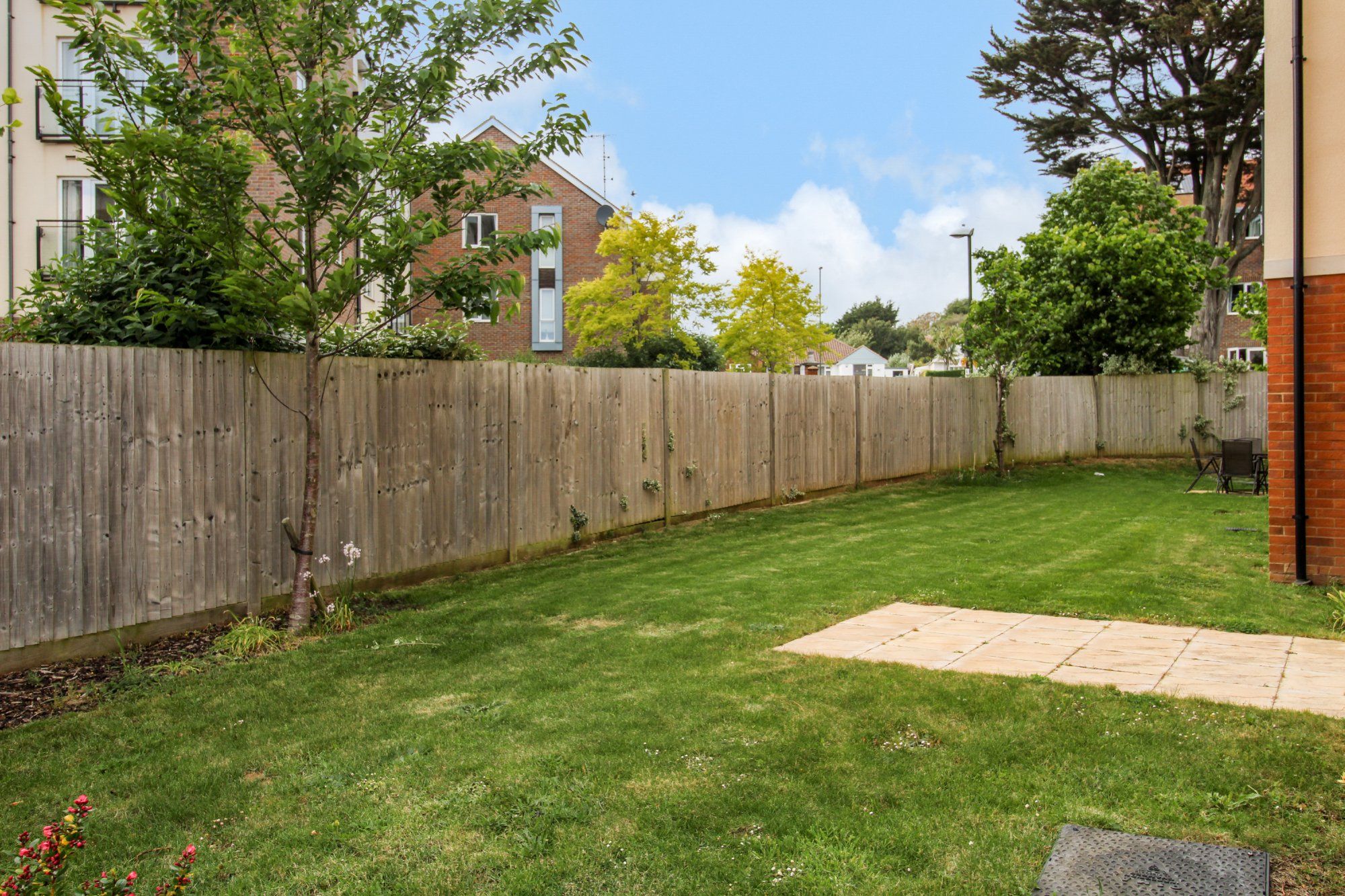 2 bed flat to rent in Monarch Way, ShorehamBySea BN43 Zoopla