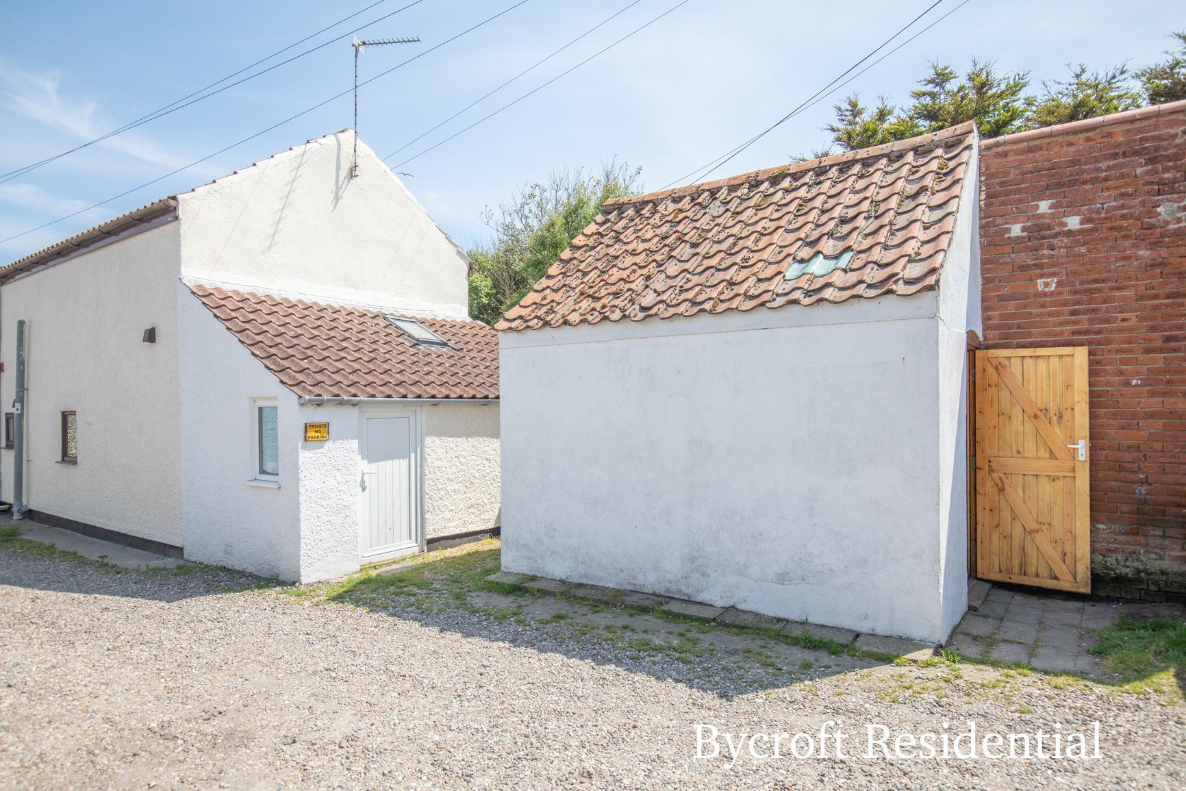 2 bed terraced house for sale in Newport, Hemsby, Great Yarmouth NR29