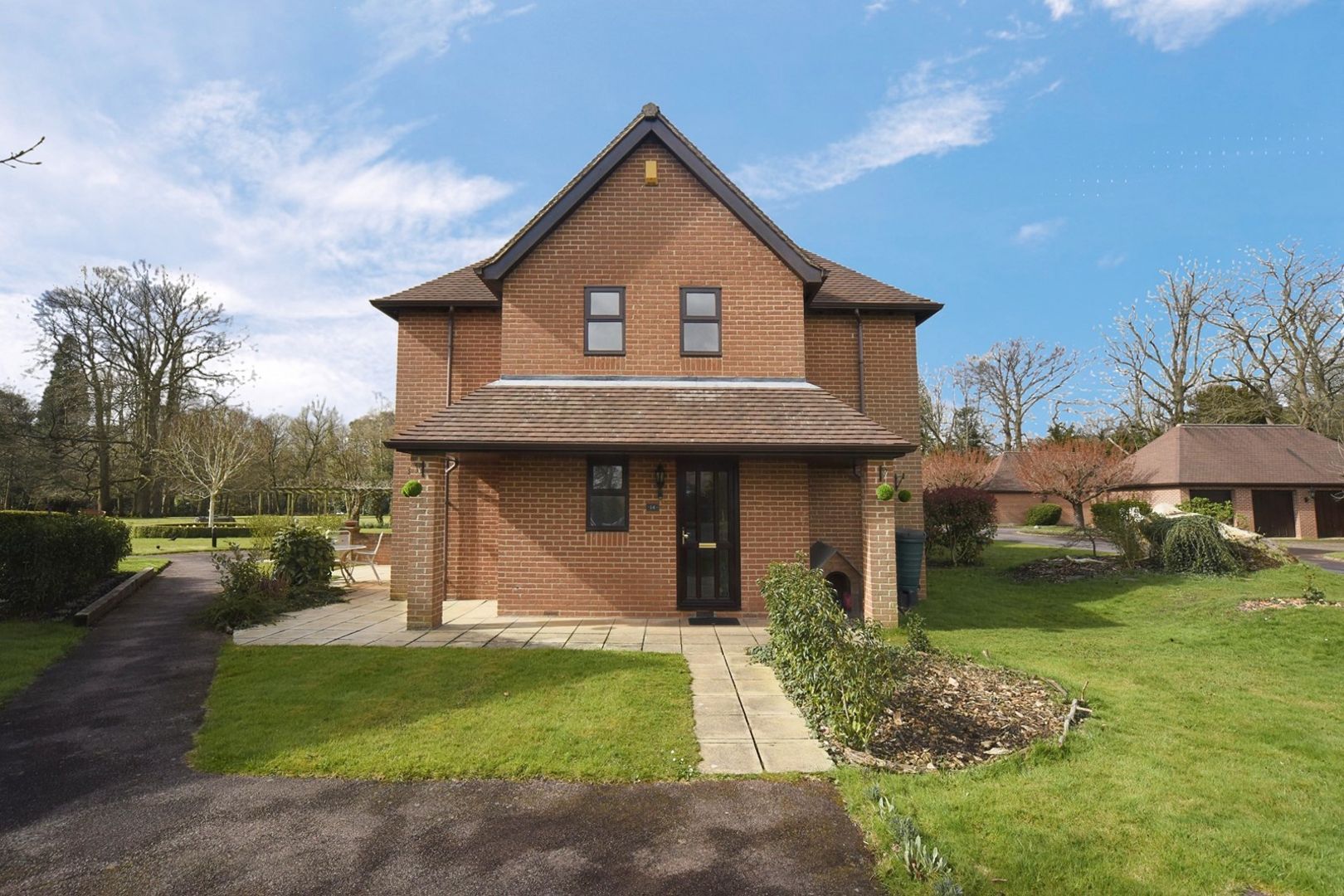 3 bed terraced house for sale in Heathlands Court, Wokingham RG40 Zoopla