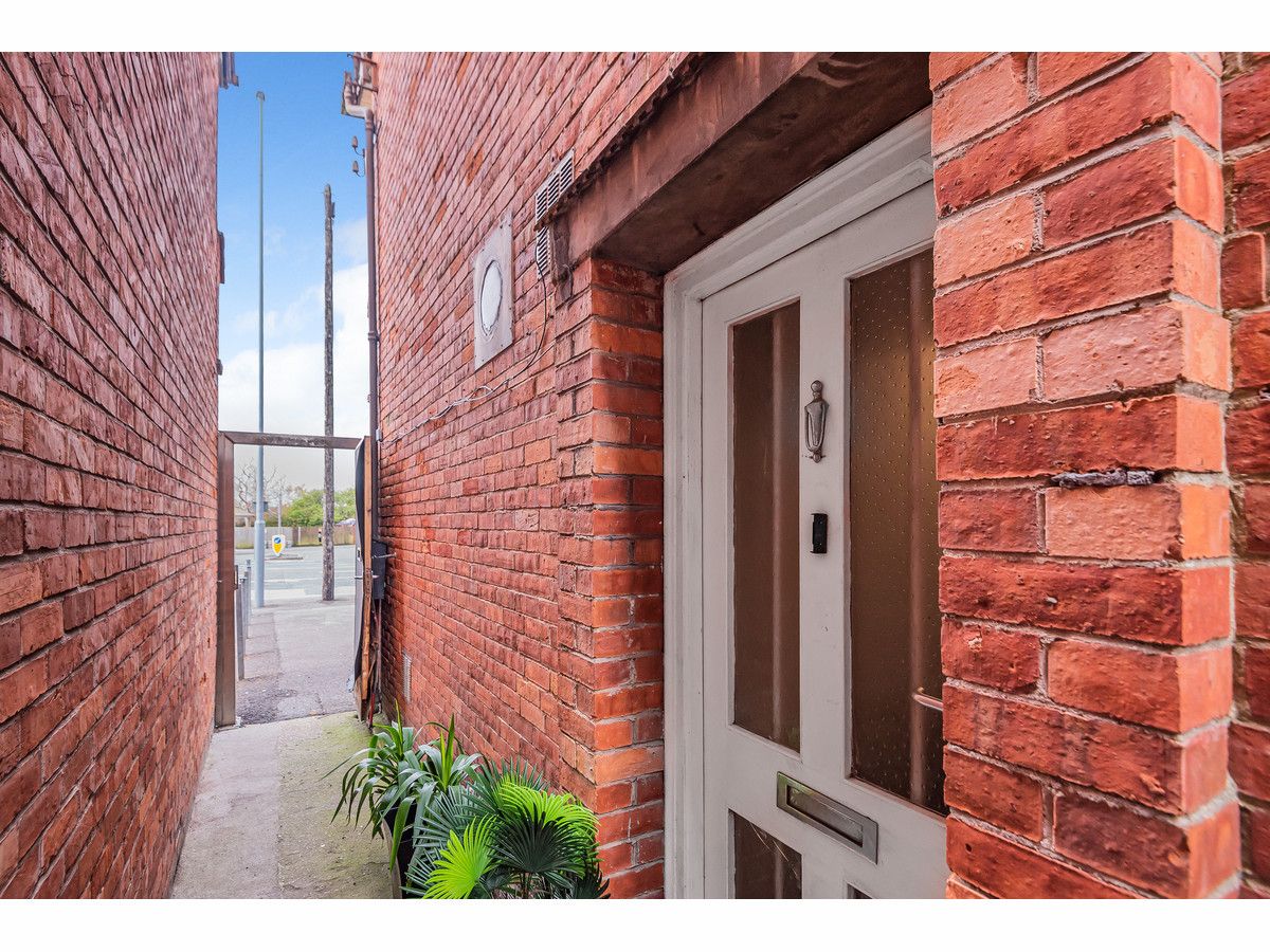 2 bed for sale in Dorchester Road, Weymouth DT3 Zoopla