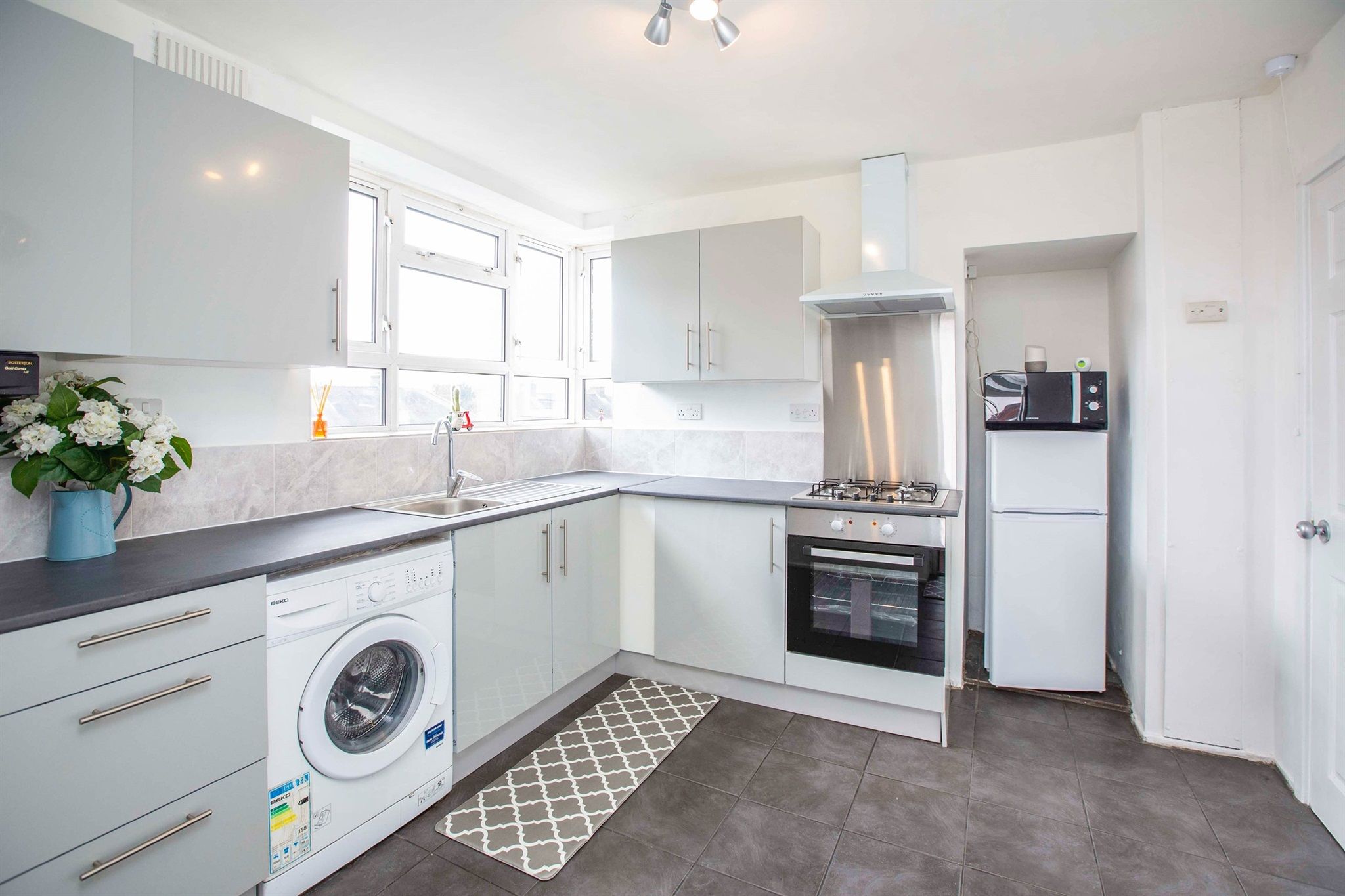 2 bed flat for sale in Longbridge Road, Barking IG11 Zoopla