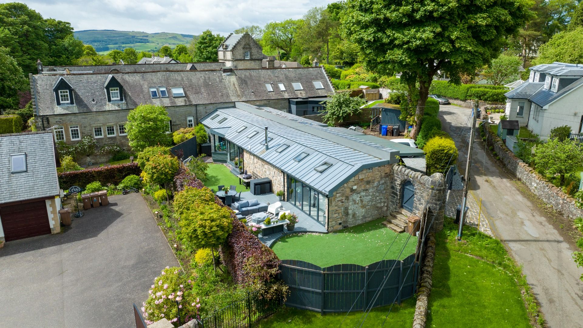 5 bed terraced house for sale in No. 1 The Stables, Mugdock, By