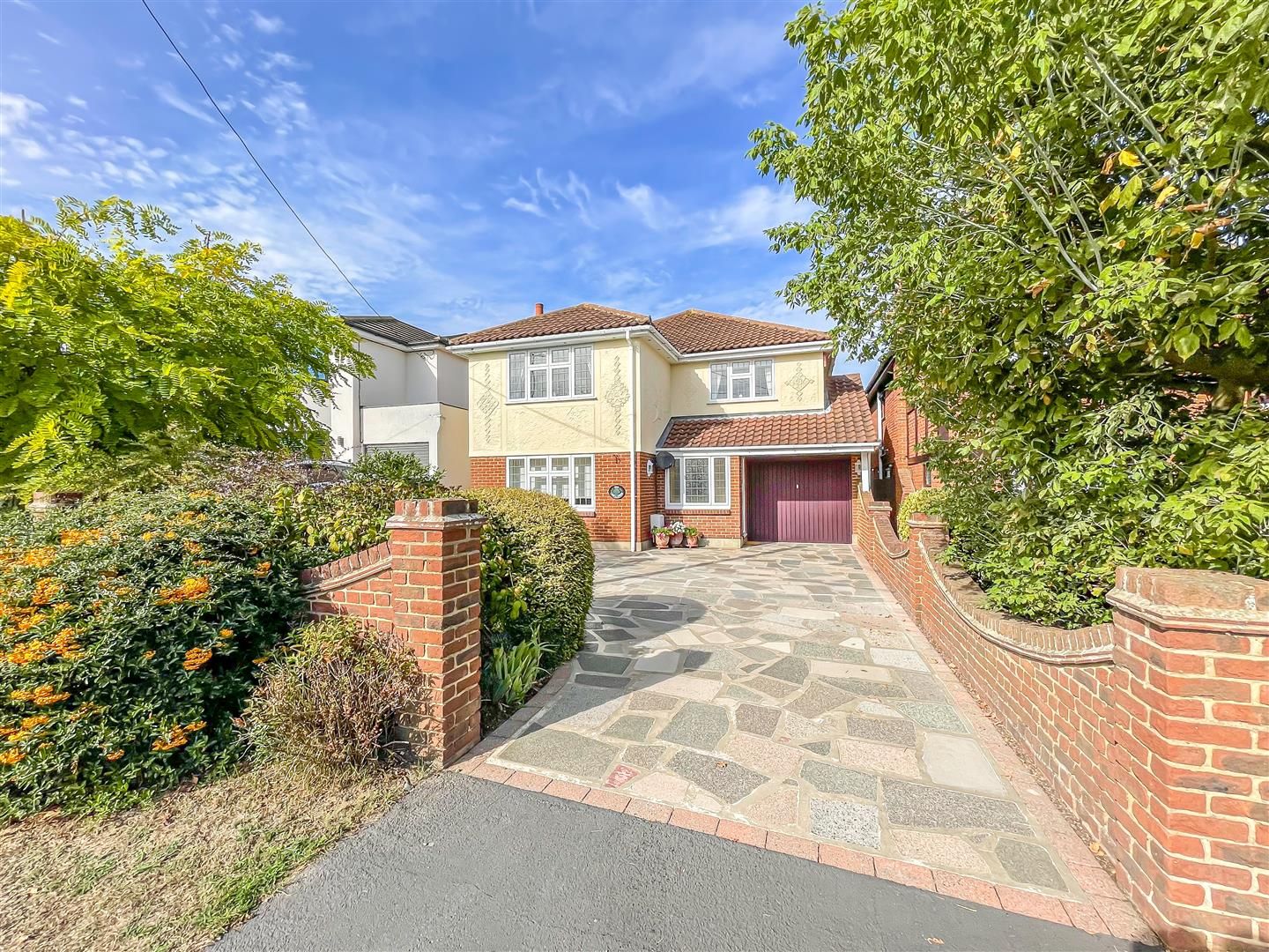 5 bed detached house for sale in Main Road, Hawkwell, Hockley SS5 Zoopla