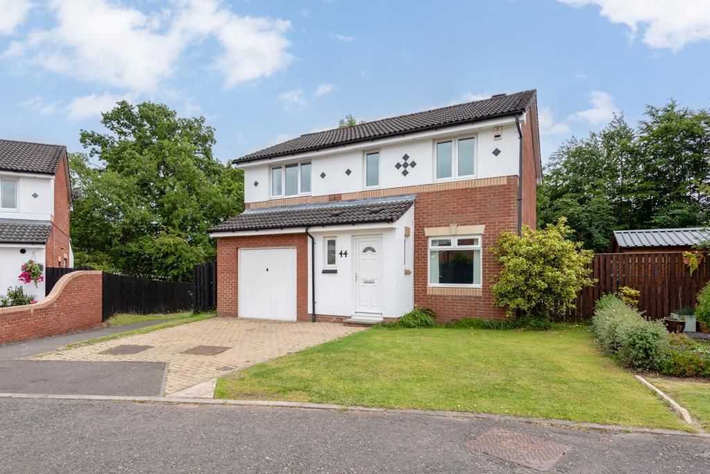 4 bed detached house for sale in Scaraben Crescent, Leslie, Glenrothes