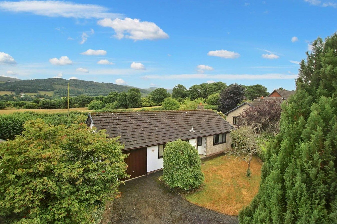 2 bed detached bungalow for sale in Cae Llewelyn, Cilmery, Builth Wells