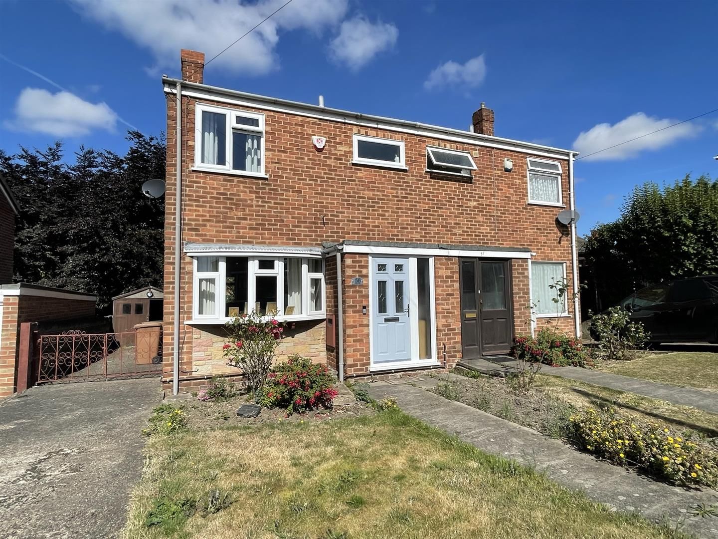 3 bed semidetached house for sale in Valley Rise, Swadlincote DE11