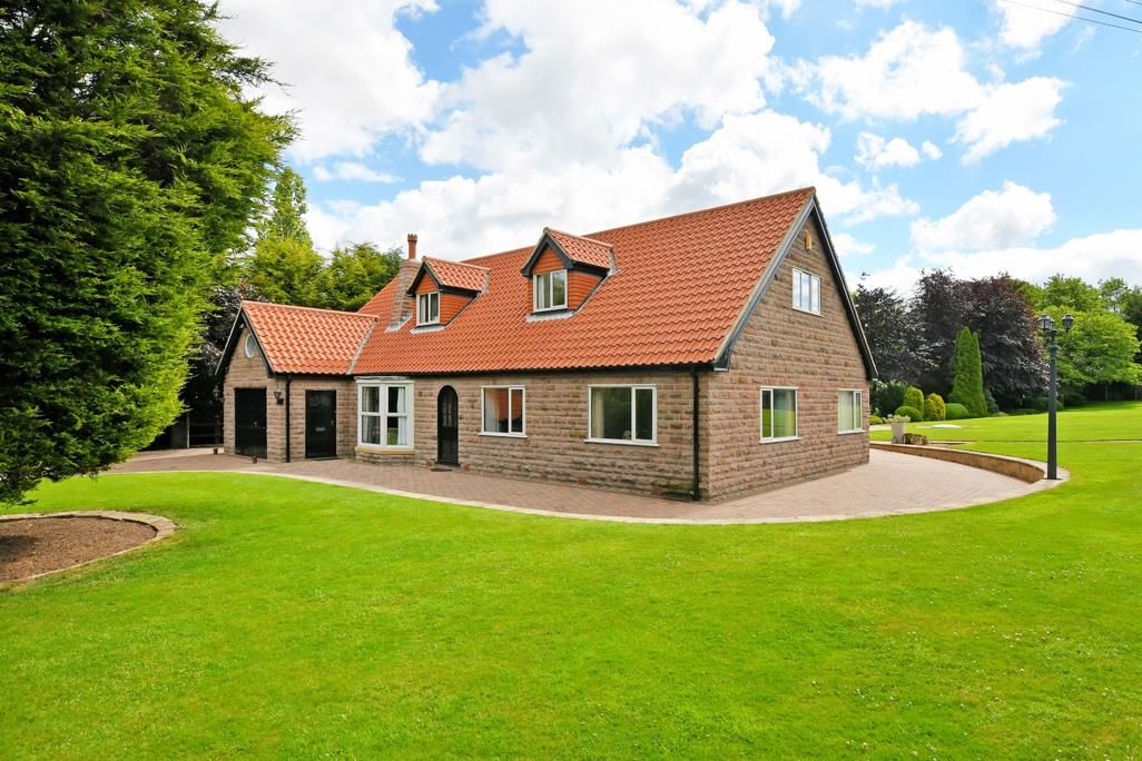 5 bed detached bungalow for sale in Ulley Lane, Aston, Sheffield S26 Zoopla