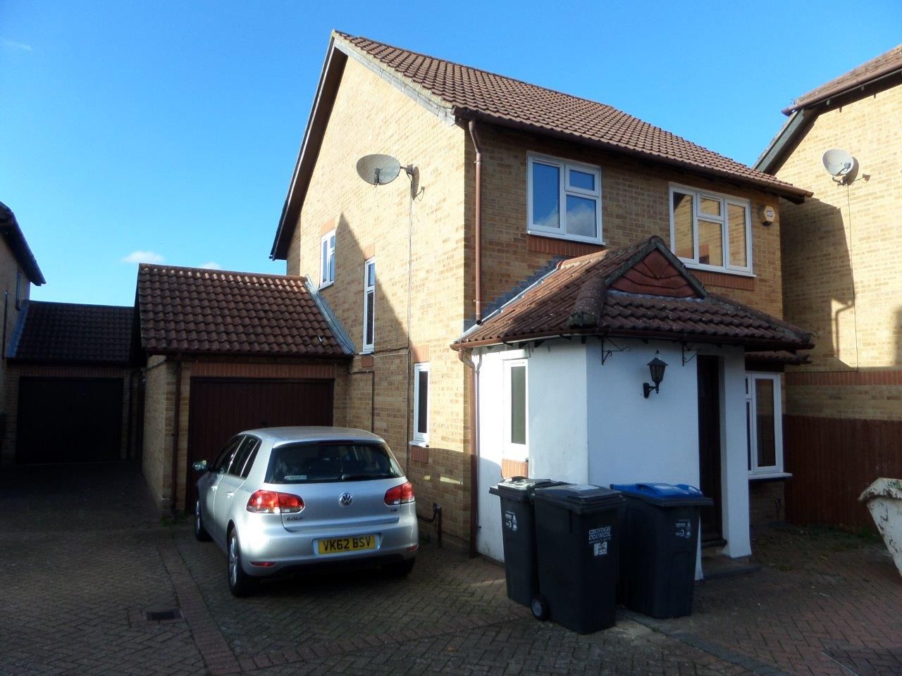 4 bed detached house for sale in Lomond Gardens, Selsdon, South Croydon