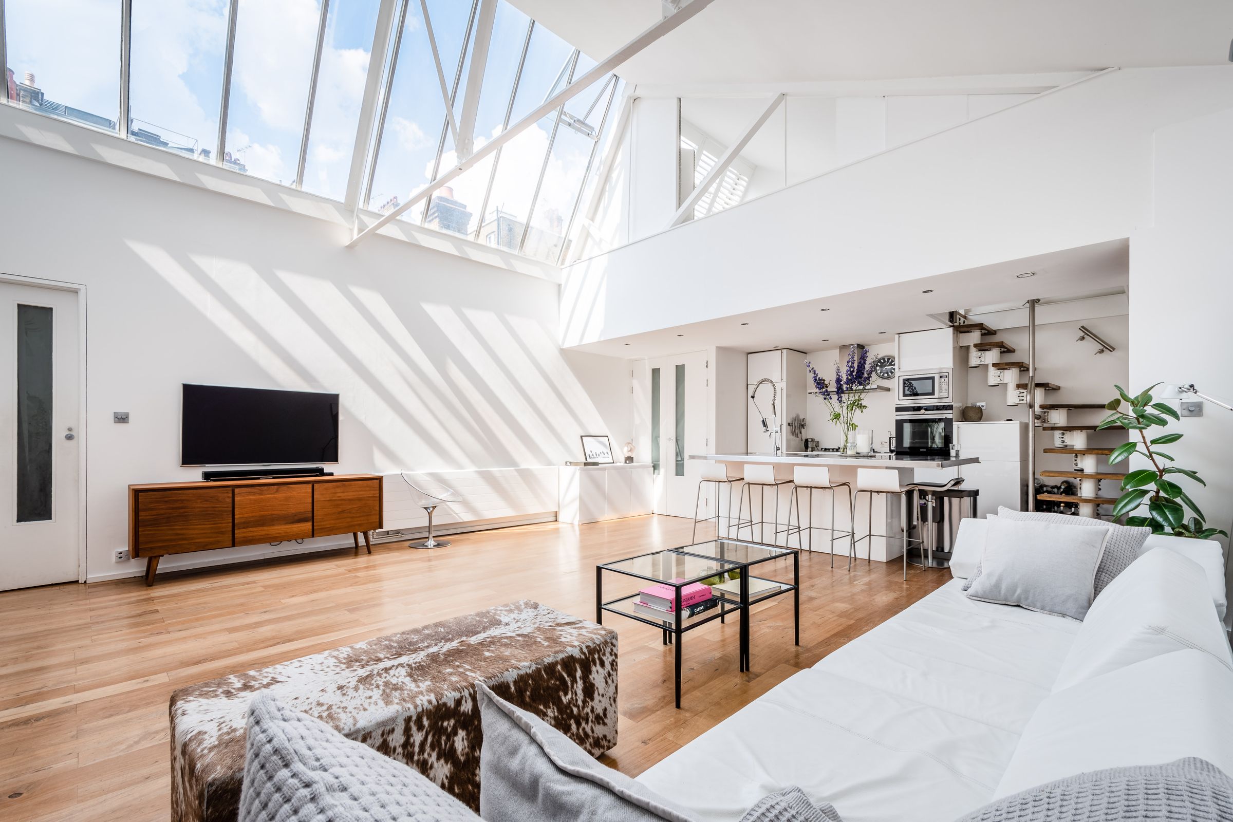 Chelsea Manor Studios, Chelsea SW3  