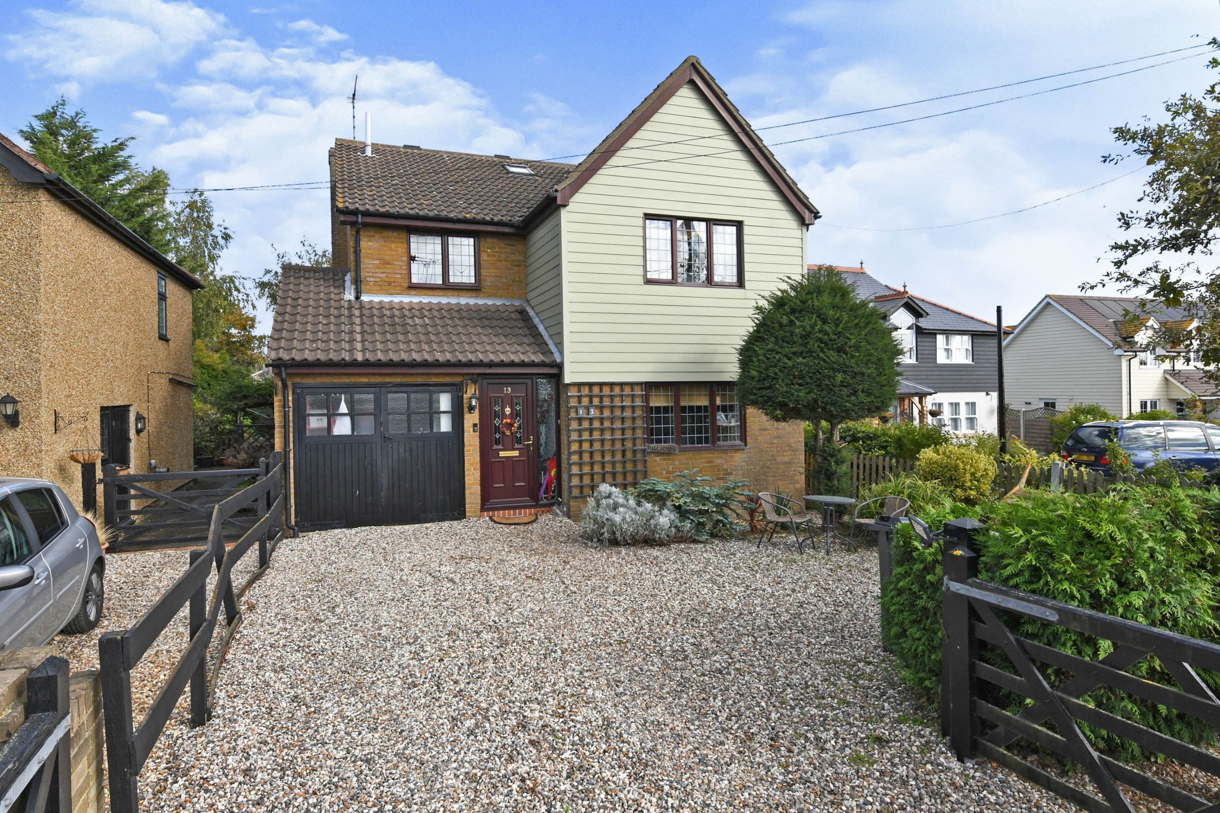 5 bed detached house for sale in Old Bell Lane, Rettendon Common