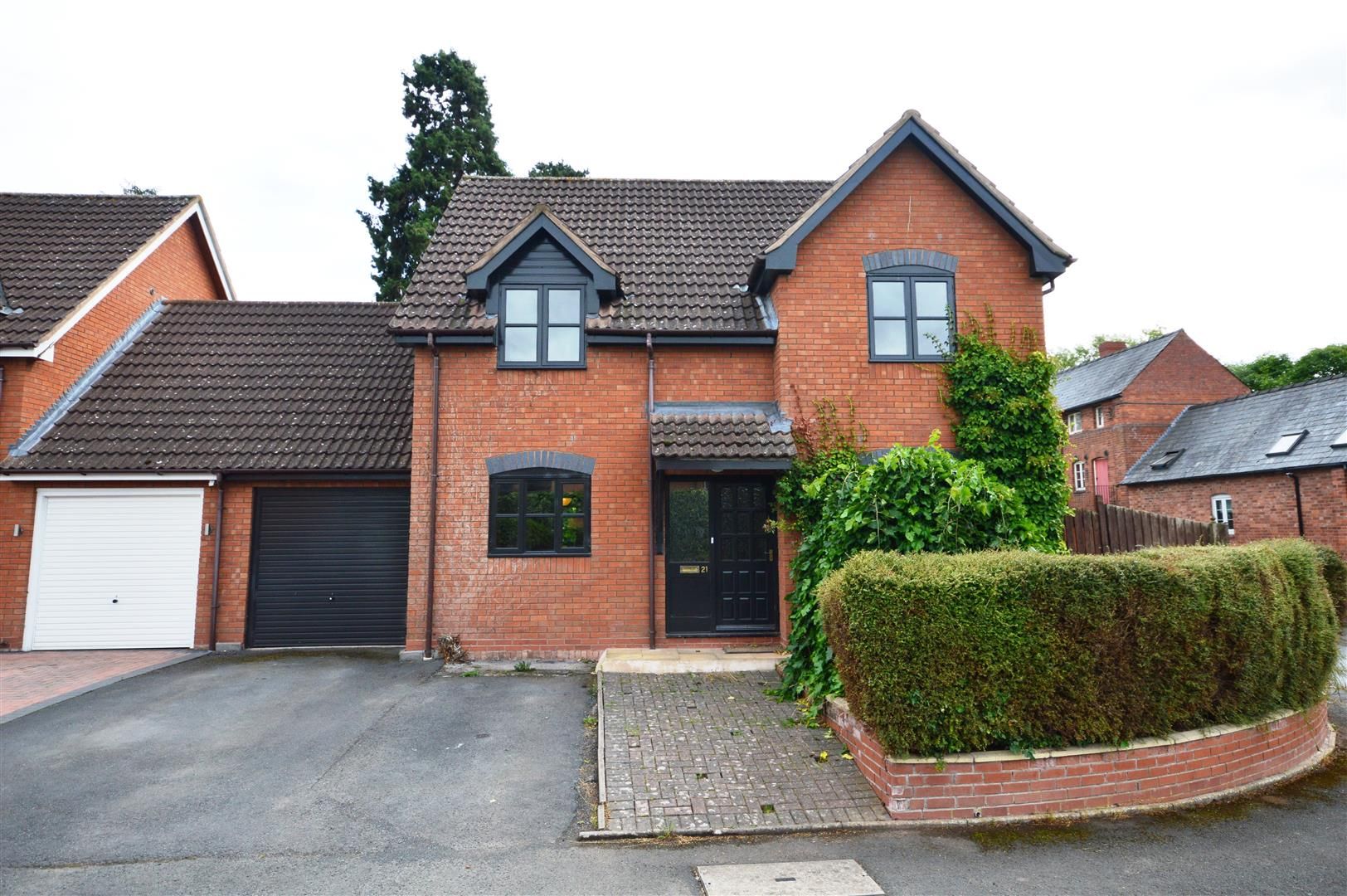 4 bed linkdetached house for sale in Watermill, Wellington, Hereford