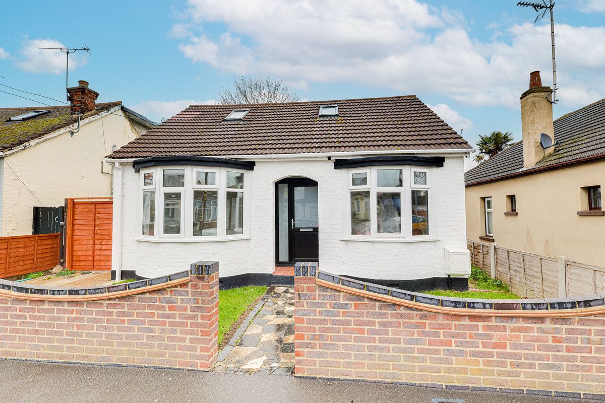 2 bed detached bungalow for sale in Feeches Road, SouthendOnSea SS2