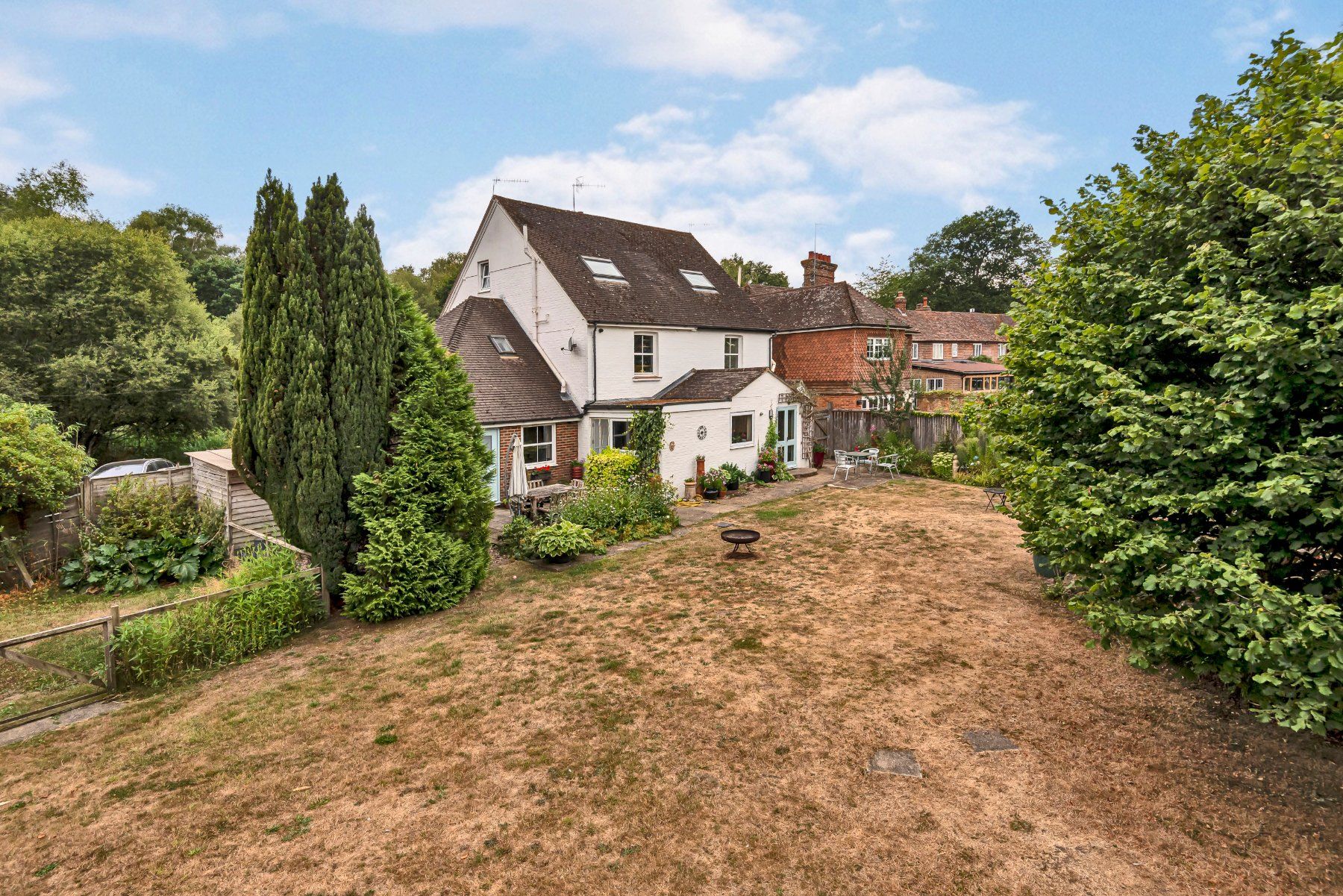 6 bed detached house for sale in Bramley, Guildford, Surrey GU5 Zoopla