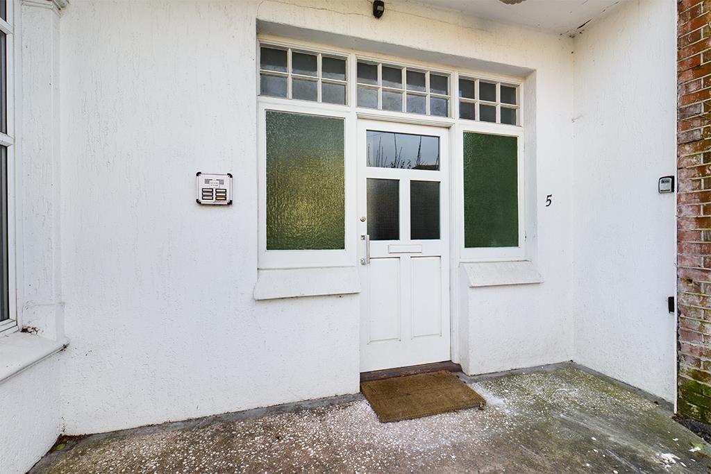Studio for sale in 5 Darwin Road, Southampton, Hampshire SO15 Zoopla