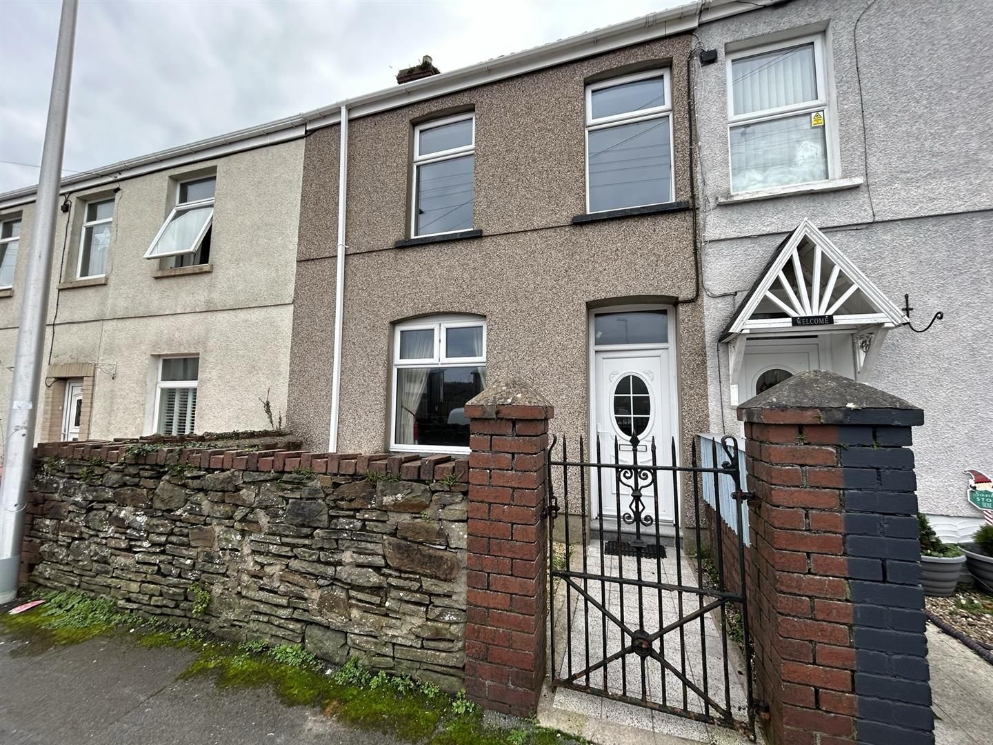3 bed terraced house for sale in Glanmor Terrace, Burry Port SA16 Zoopla