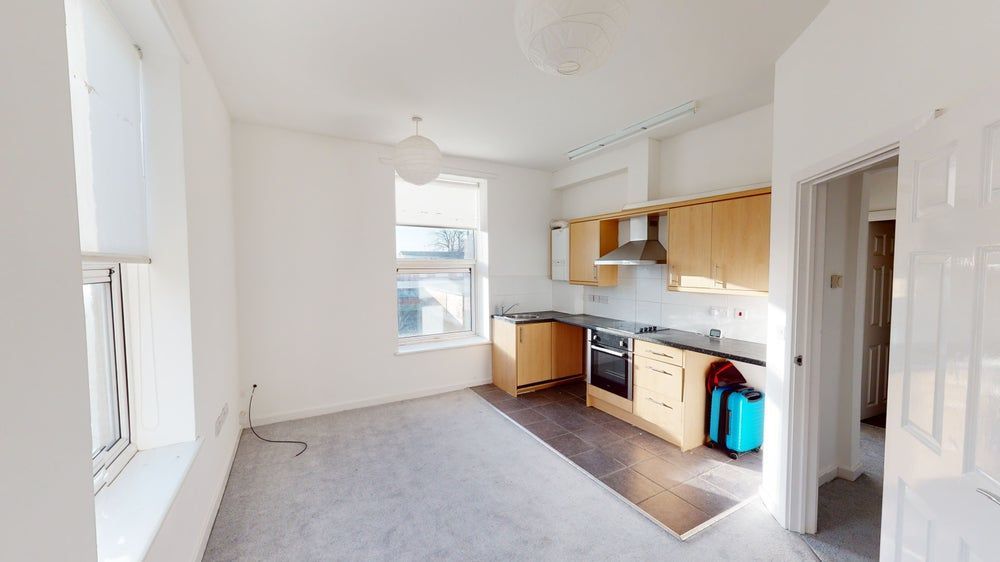 8 bed terraced house for sale in Spring Bank, Hull HU3 Zoopla