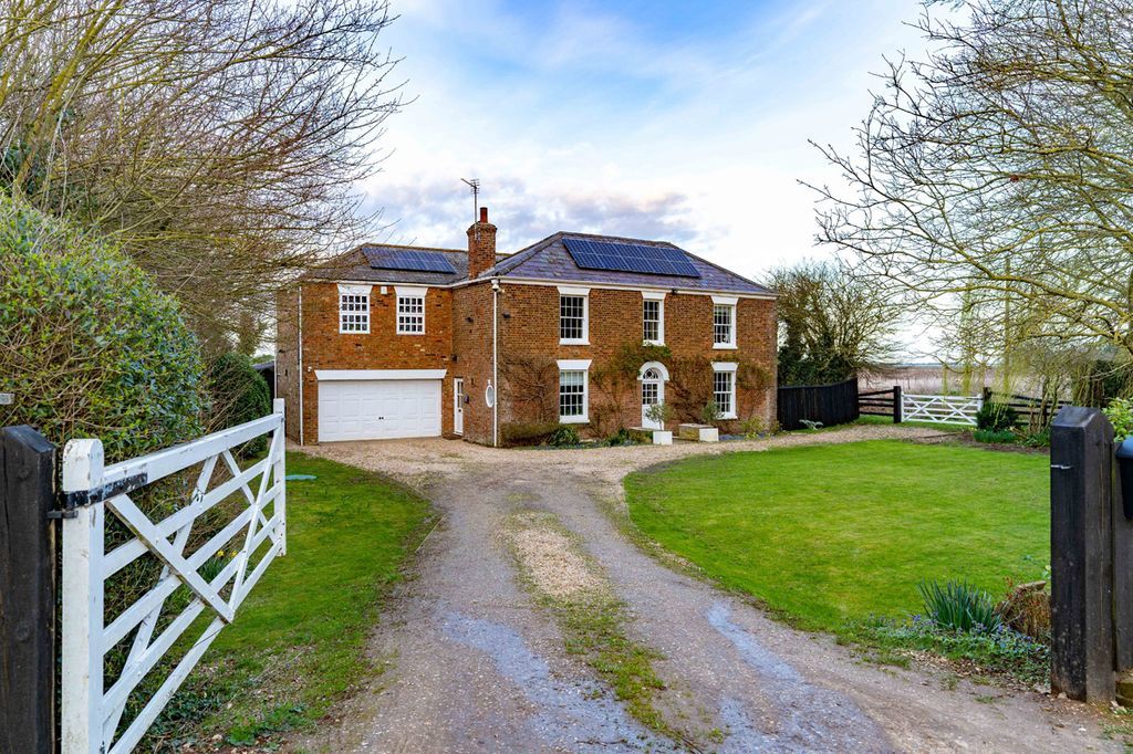 5 bed detached house for sale in Gosberton Bank, Gosberton, Spalding