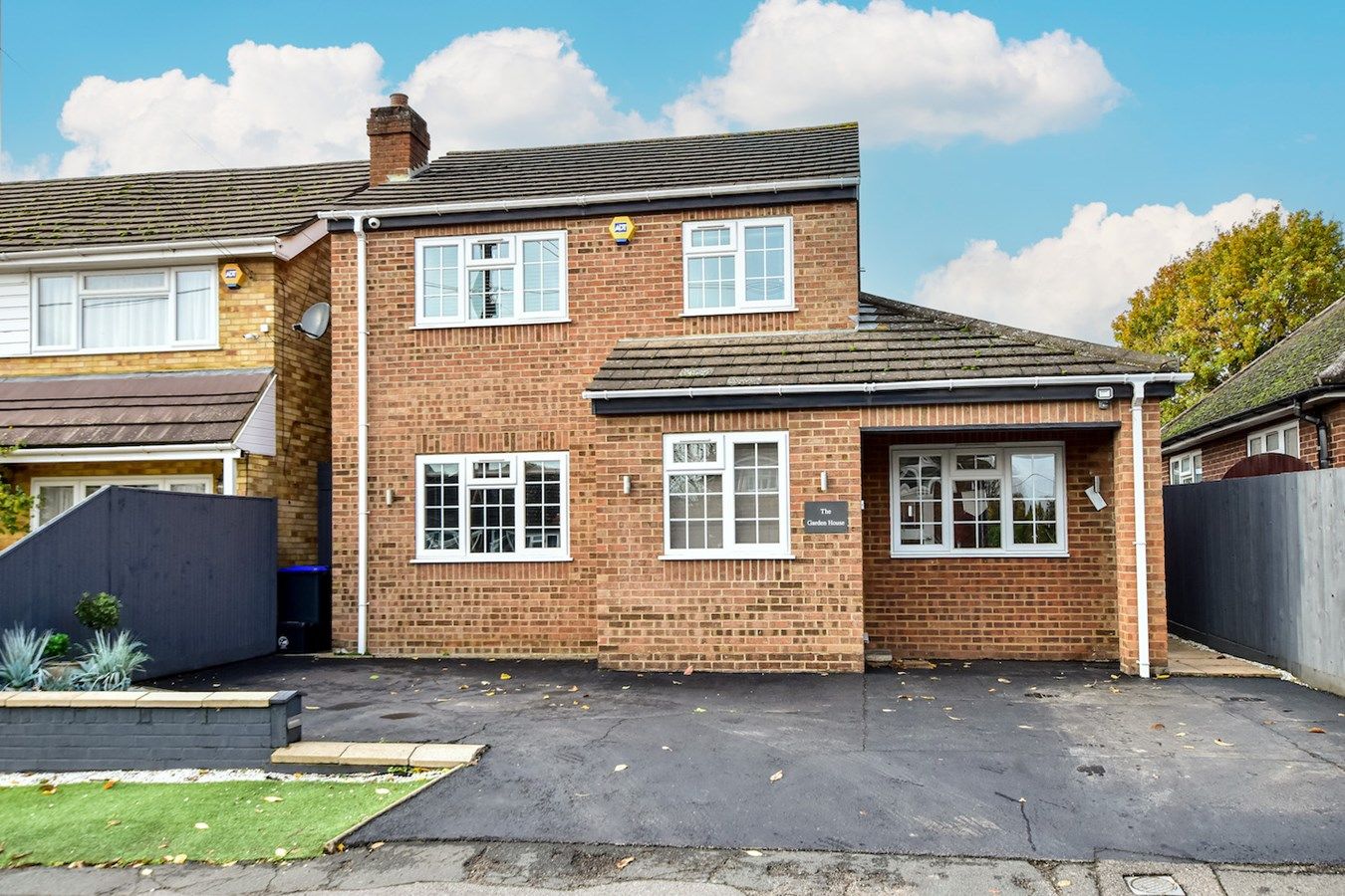 3 bed detached house for sale in Wexham Street, Stoke Poges SL3 Zoopla
