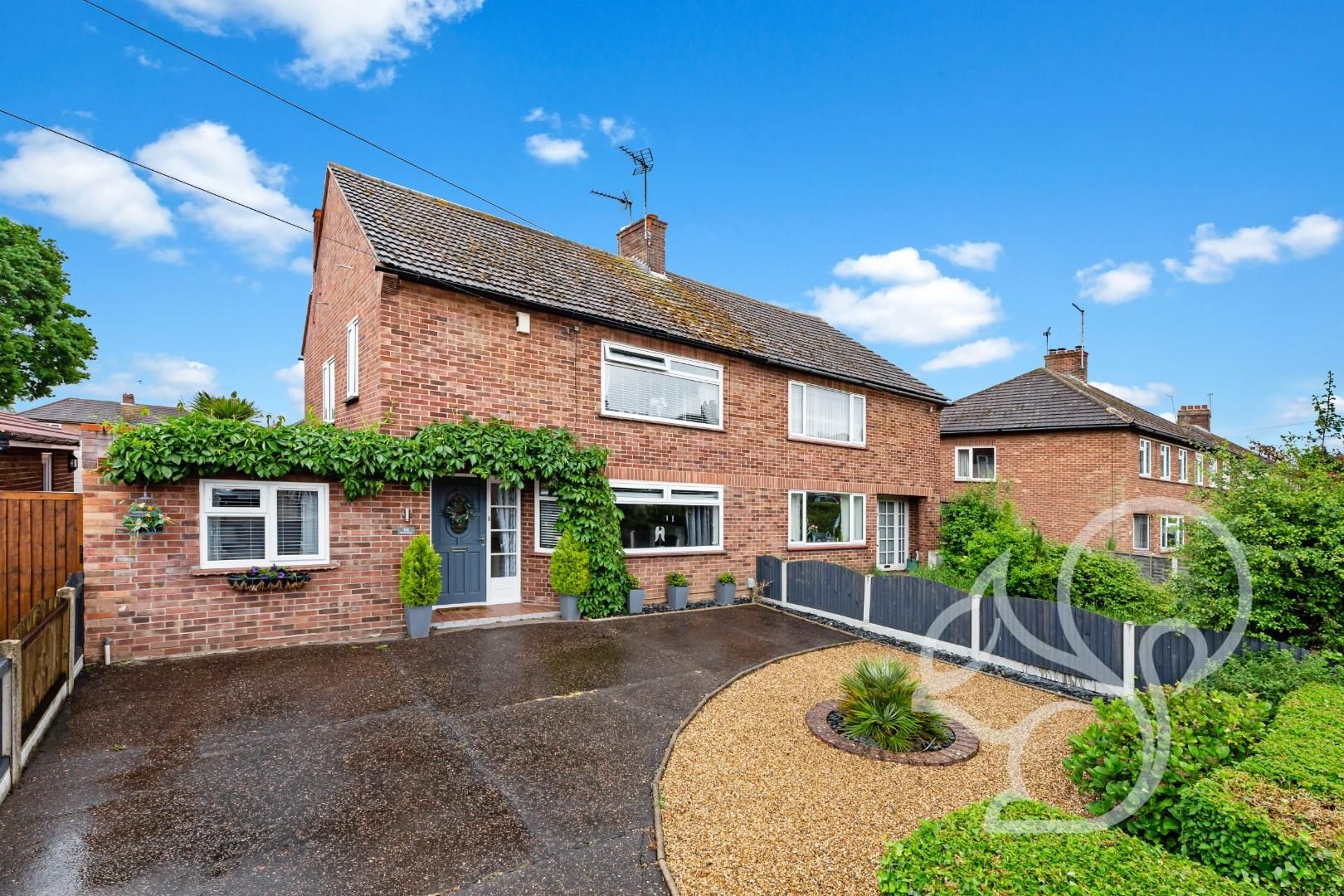 3 bed semidetached house for sale in Oaklands Avenue, Colchester CO3