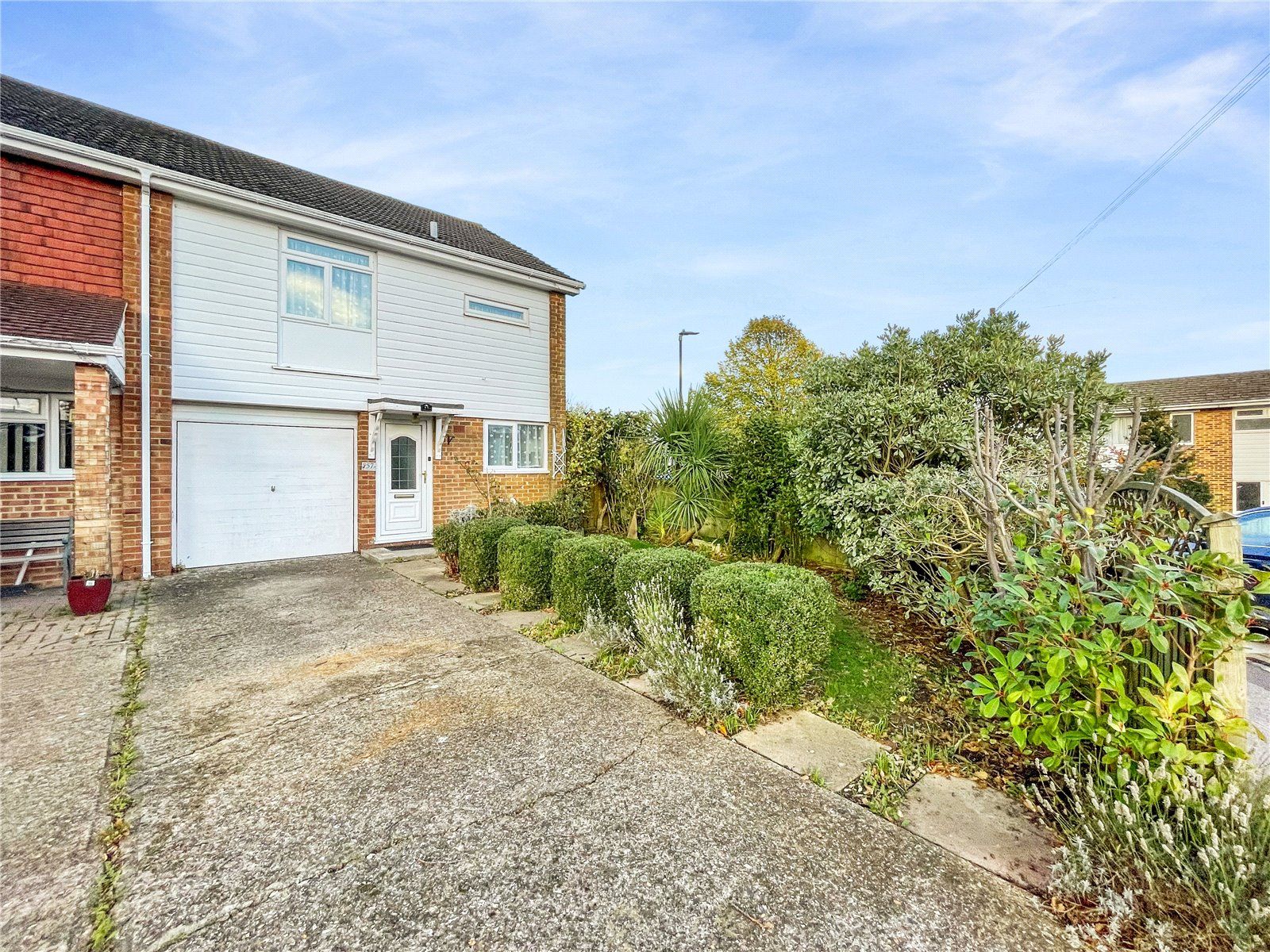 3 bed end terrace house for sale in Queendown Avenue, Gillingham, Kent