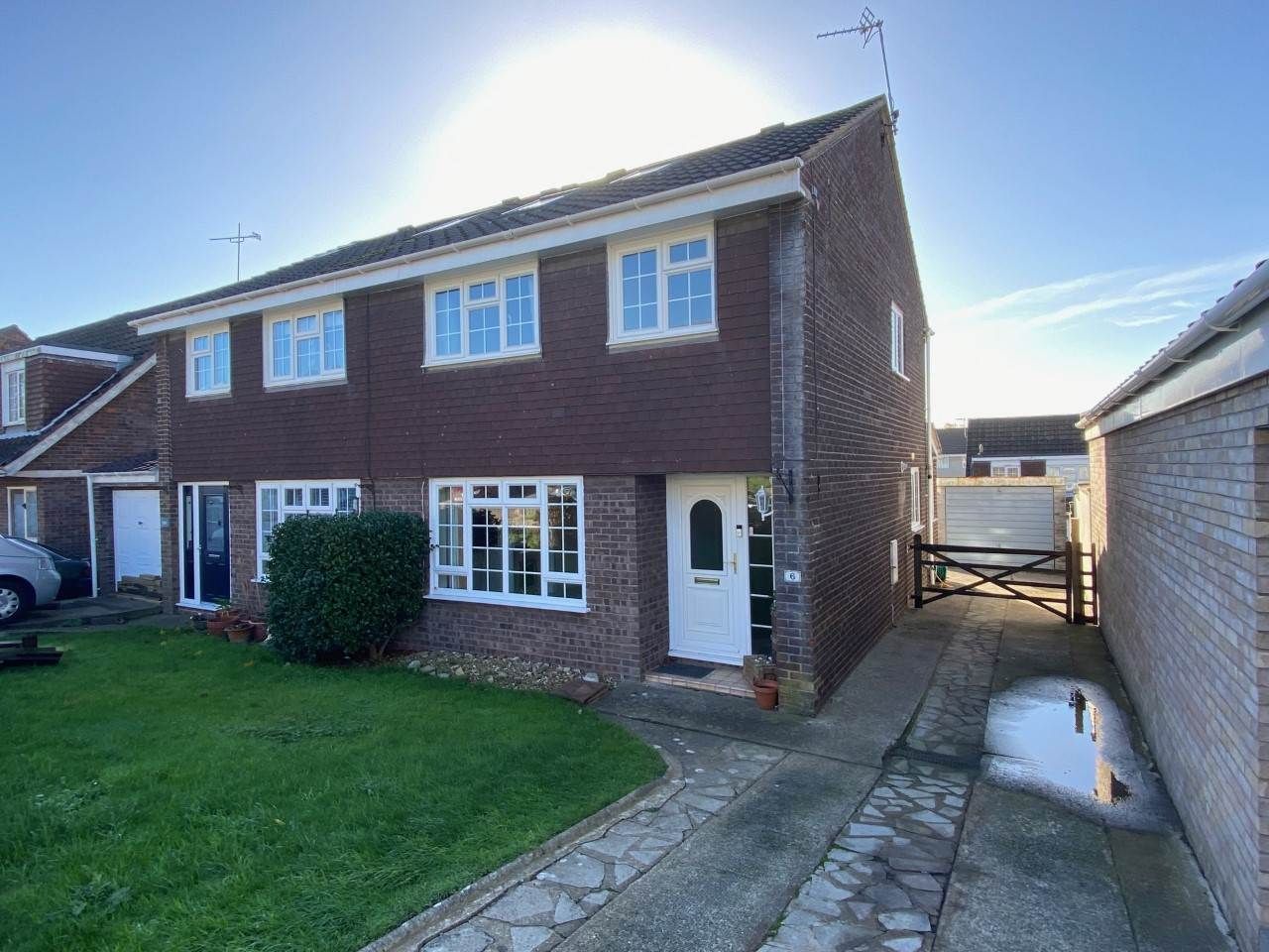 4 bed property to rent in Eurgan Close, Llantwit Major, Vale Of
