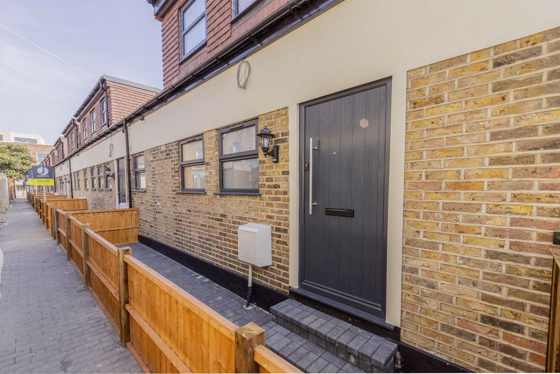 1 bed property for sale in Park Avenue, Mitcham CR4 Zoopla