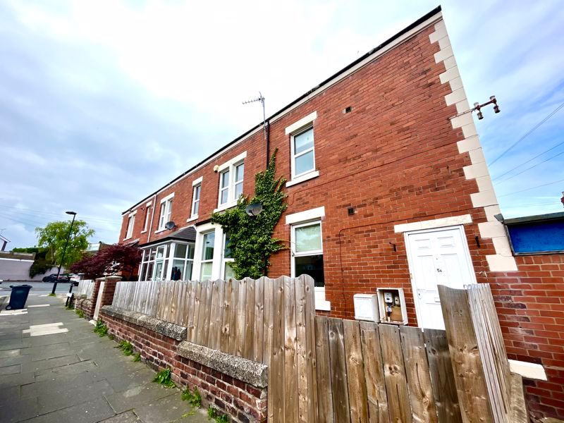 2 bed flat for sale in St. Ronans Road, Monkseaton, Whitley Bay NE25