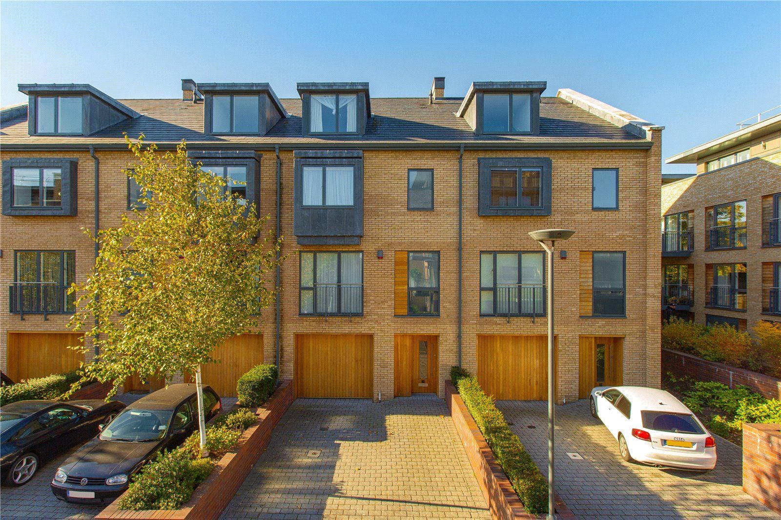 5 bed terraced house for sale in Kingsley Walk, Cambridge CB5 Zoopla