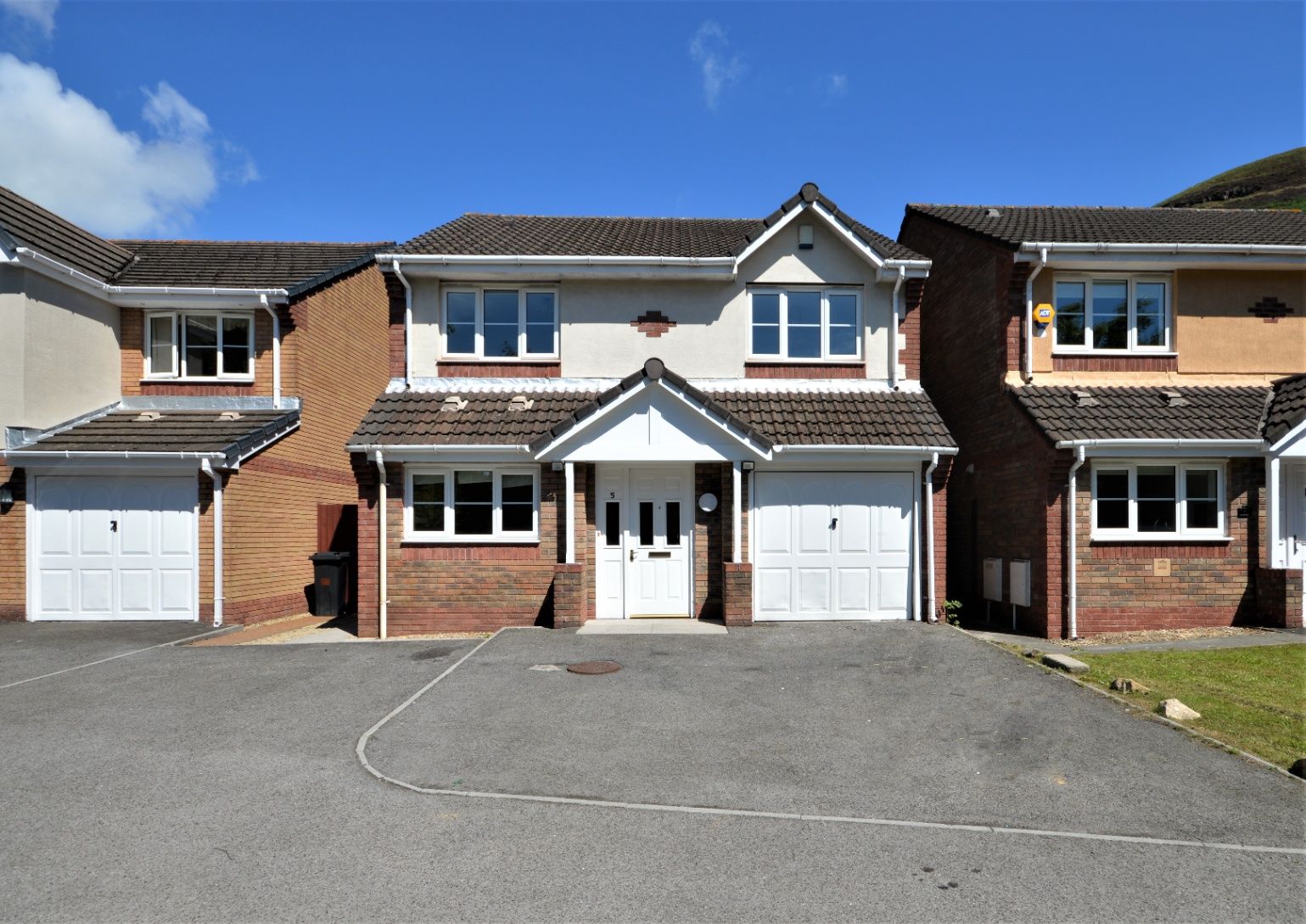 4 bed detached house for sale in Ynys Y Gored, Port Talbot SA13 Zoopla