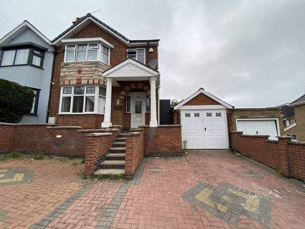 Highway Road, Evington LE5  