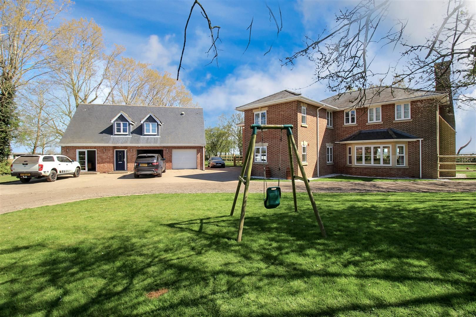 4 bed detached house for sale in Keysoe Road, Thurleigh, Bedford MK44