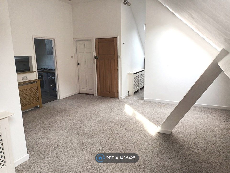 1 bed flat to rent in Iddesleigh Road, Bournemouth BH3 Zoopla