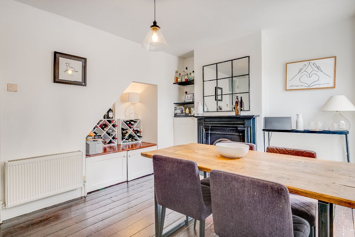 2 bed cottage for sale in Queens Terrace, Isleworth TW7 Zoopla
