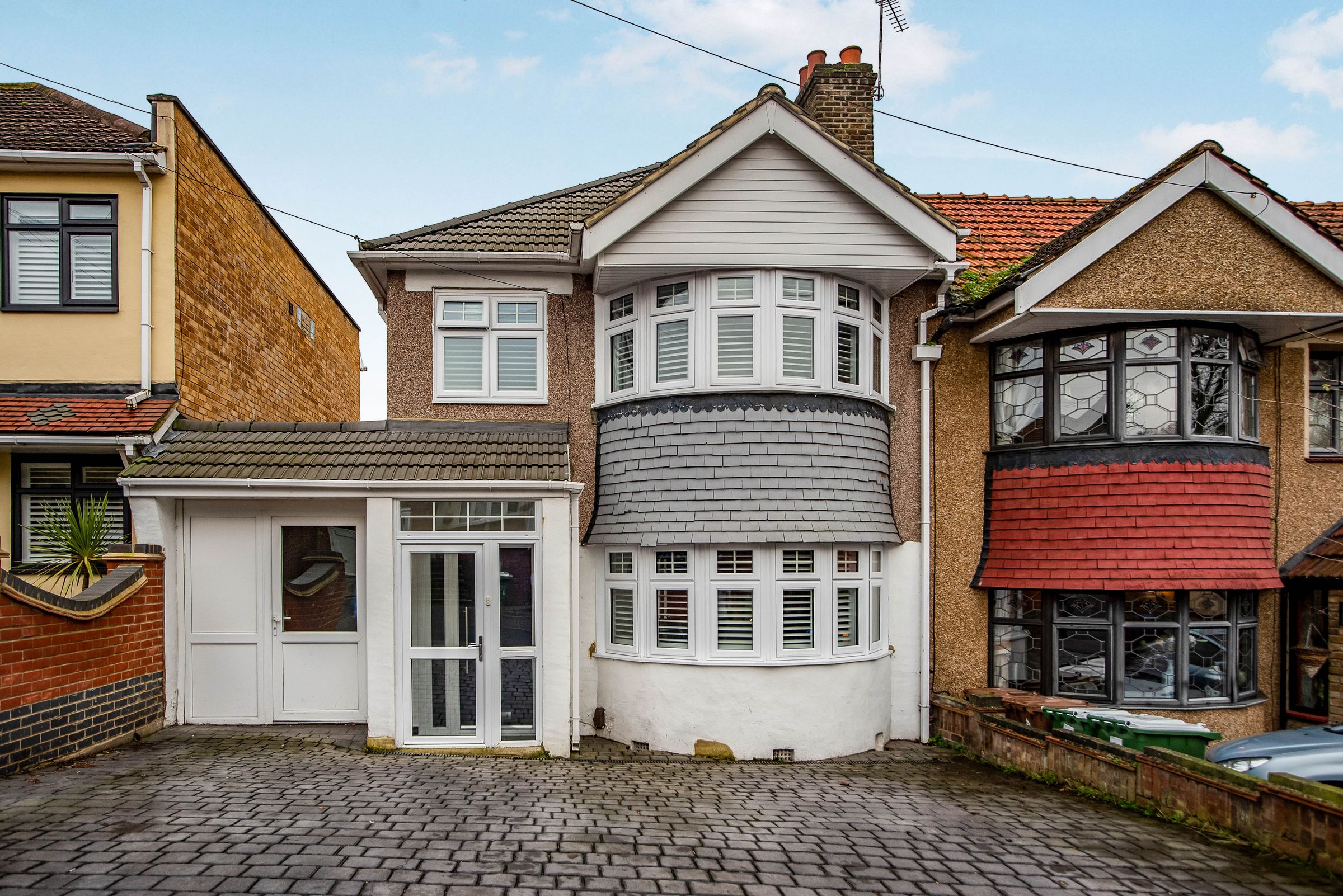 3 bed semidetached house for sale in Bideford Road, Welling DA16 Zoopla