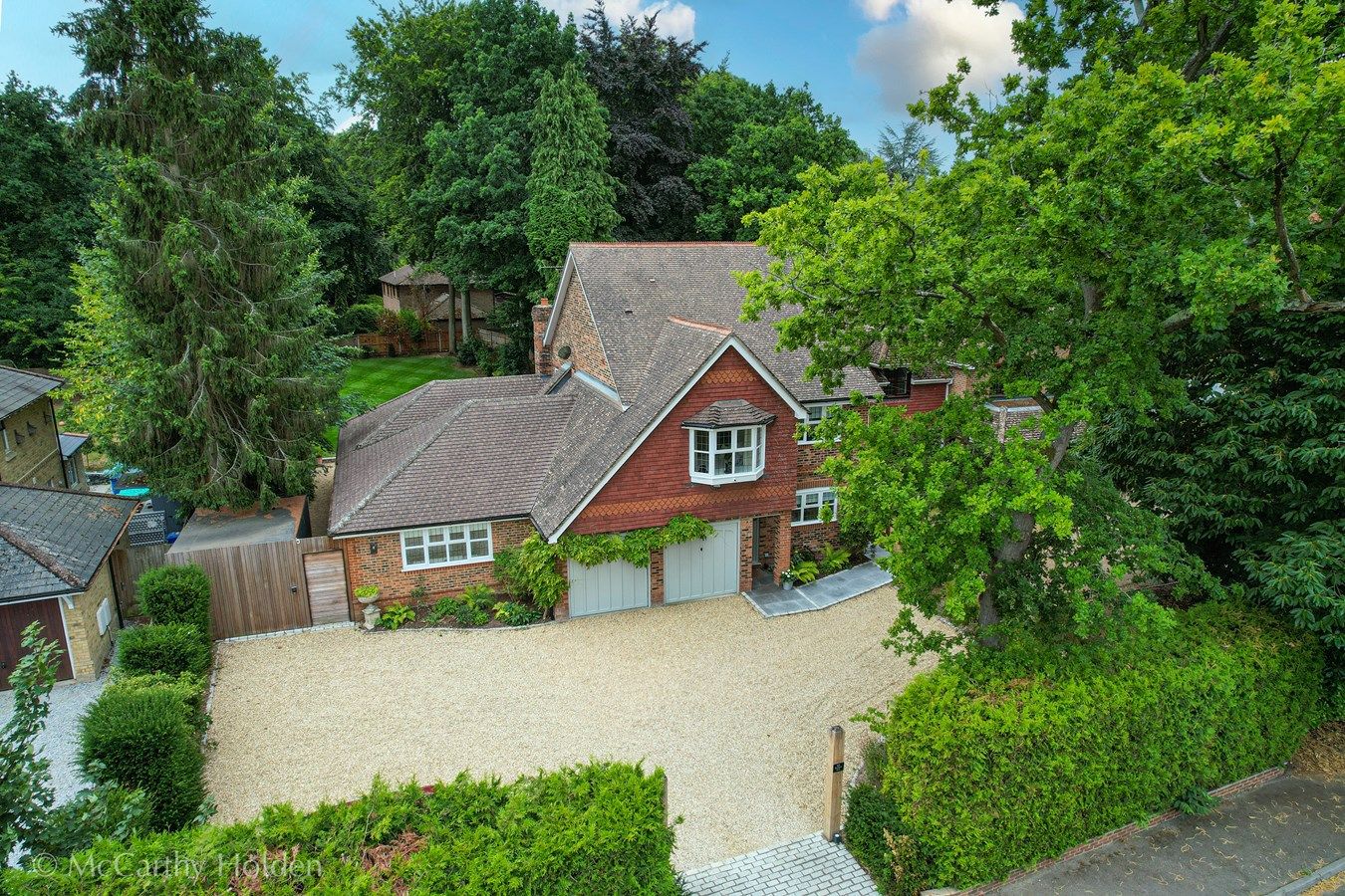 6 bed detached house for sale in Elvetham Road, Fleet GU51 Zoopla