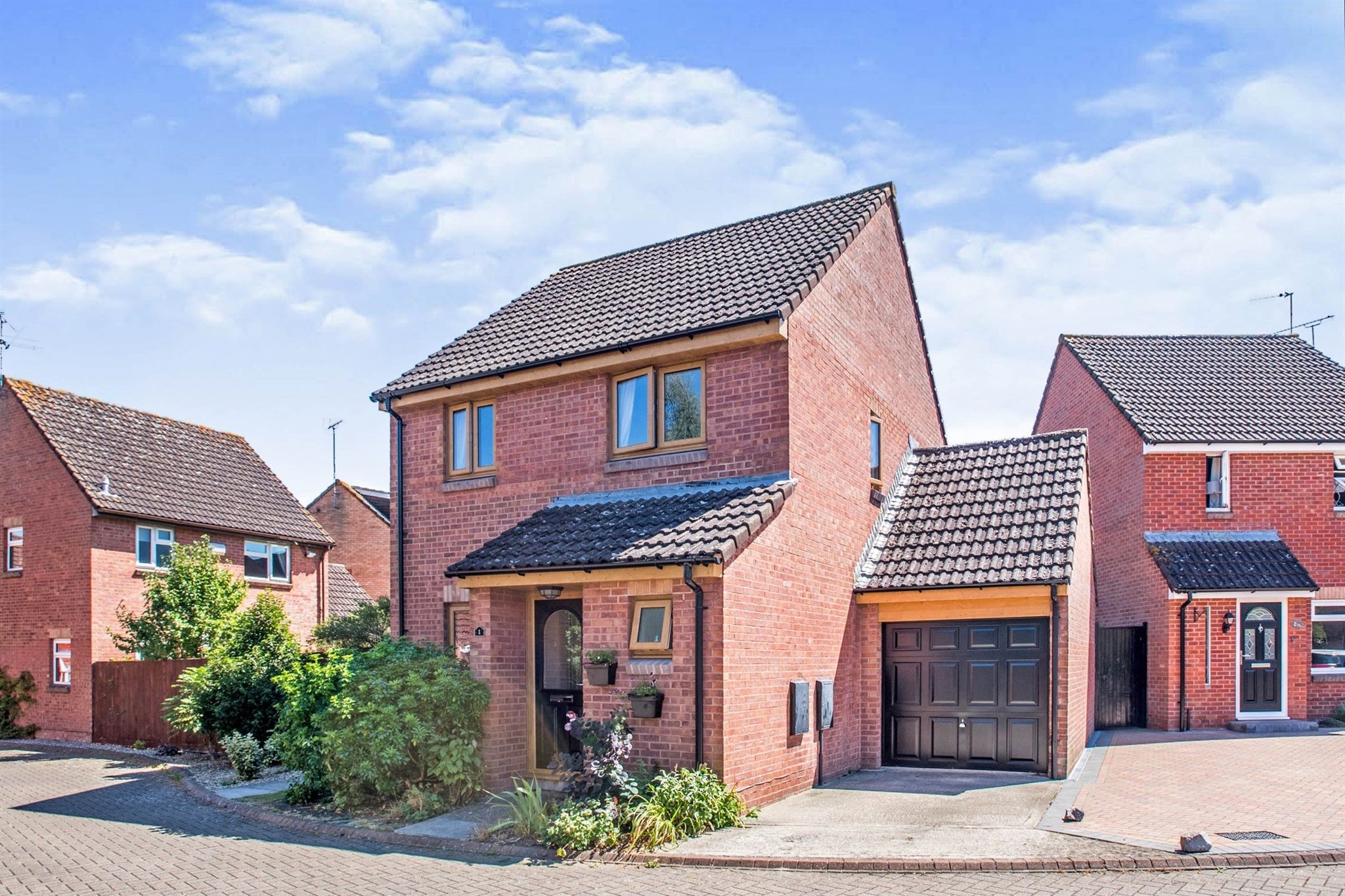 3 bed detached house for sale in Earl Close, Middleleaze, Swindon SN5