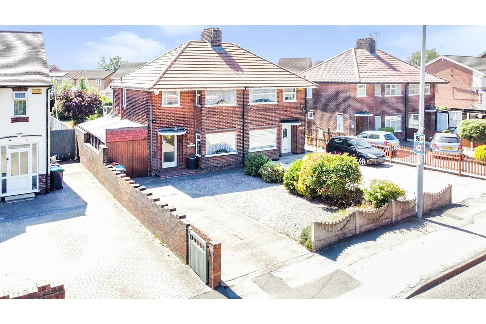 3 bed semidetached house for sale in Mansfield Road, SuttonIn