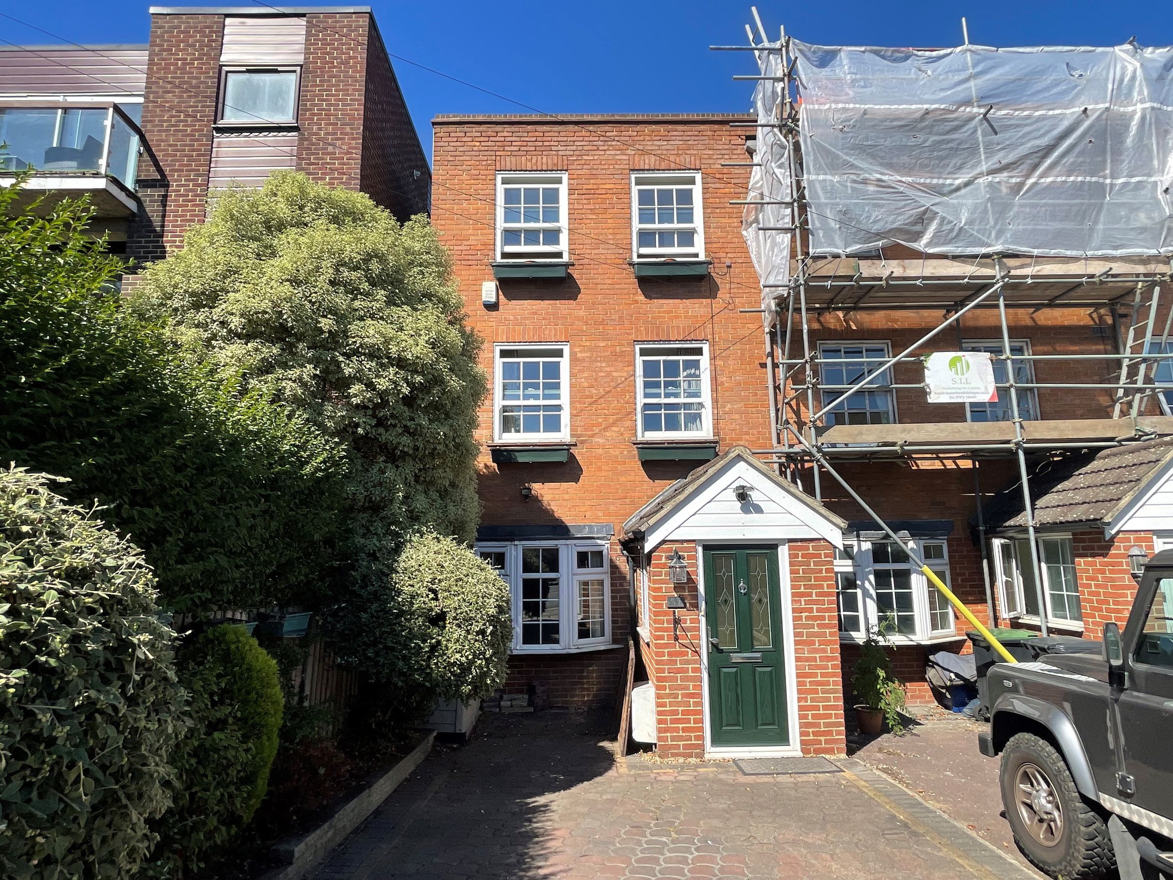 3 bed property for sale in 57 Palmerston Road, Buckhurst Hill, Essex