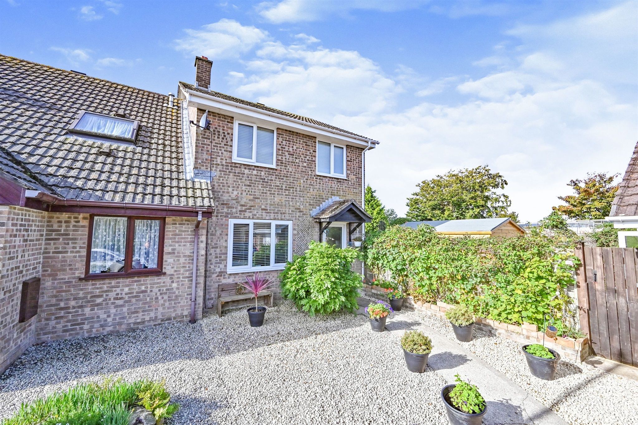 4 bed semidetached house for sale in Pendray Gardens, Dobwalls