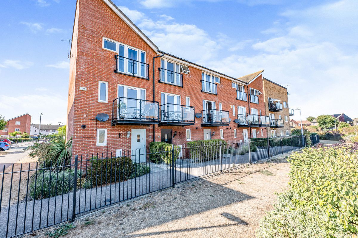 3 bed terraced house for sale in Military Close, SouthendOnSea SS3